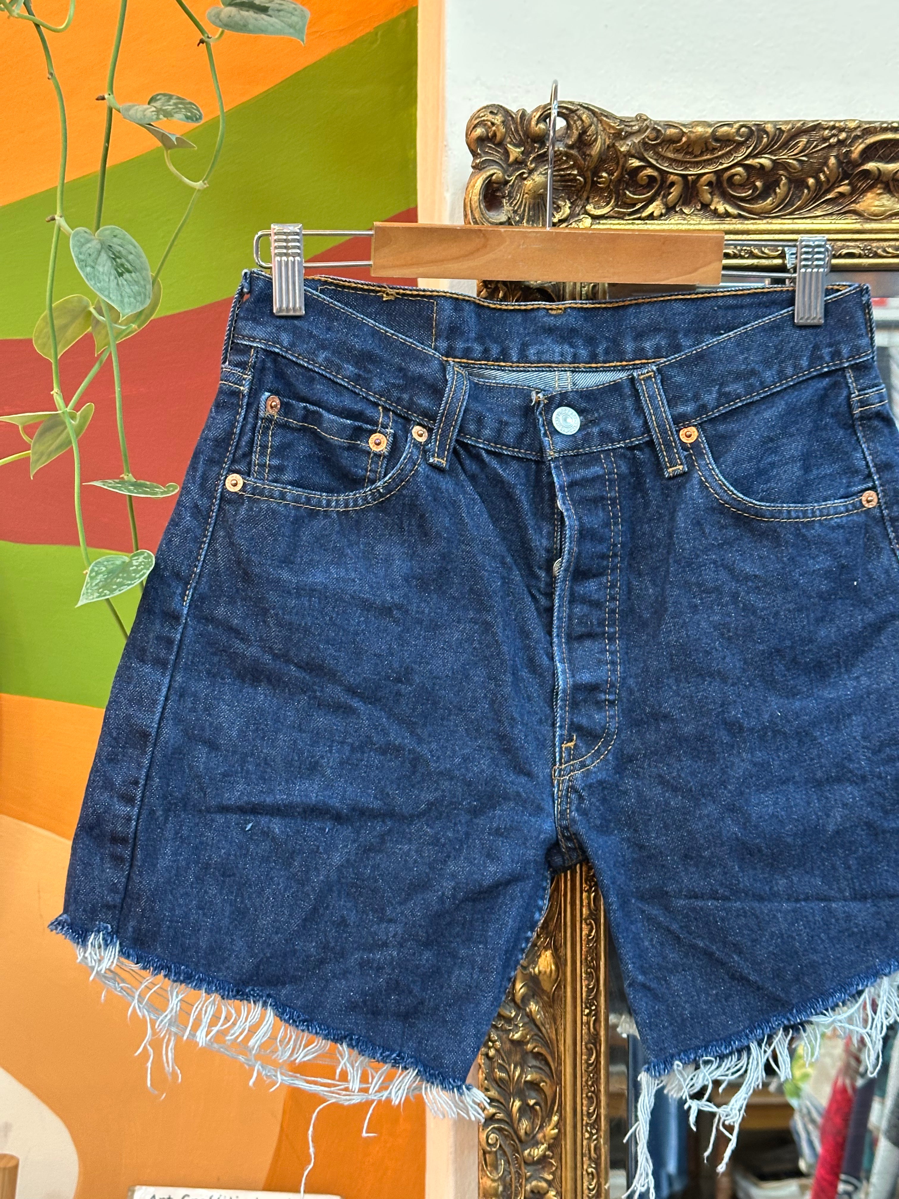 Levis 501 denim shorts (W30)