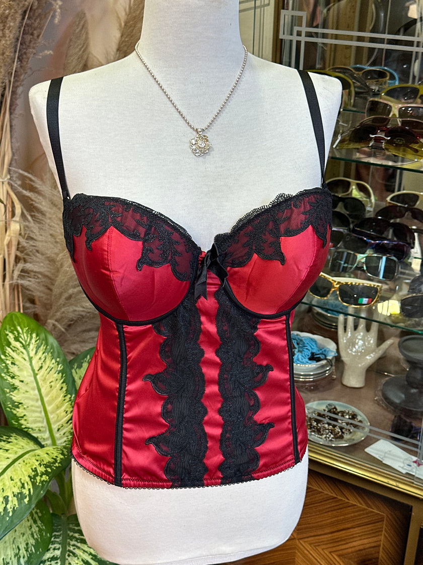 Super hot satin & lace corset top (85D)
