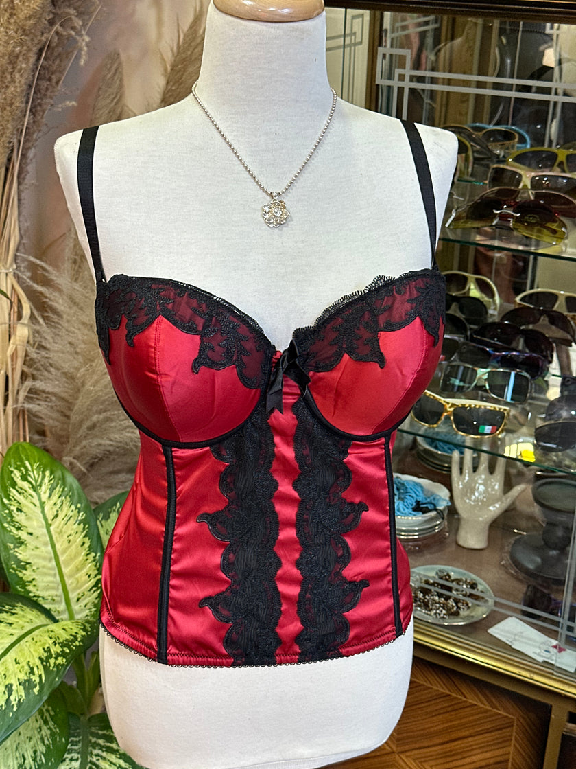 Super hot satin & lace corset top (85D)