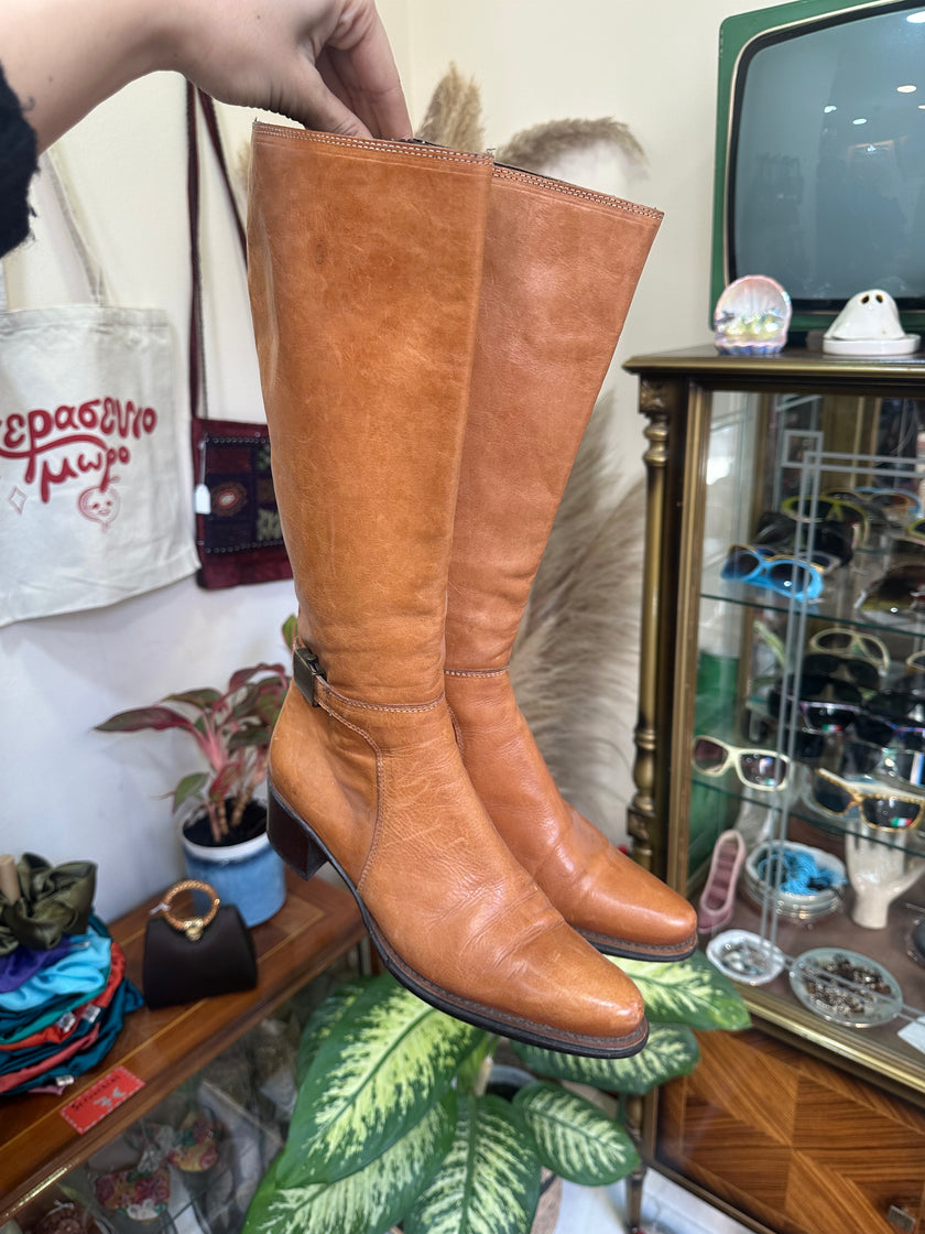 Vintage Tan Leather Knee-High Boots with Low Block Heel (37)
