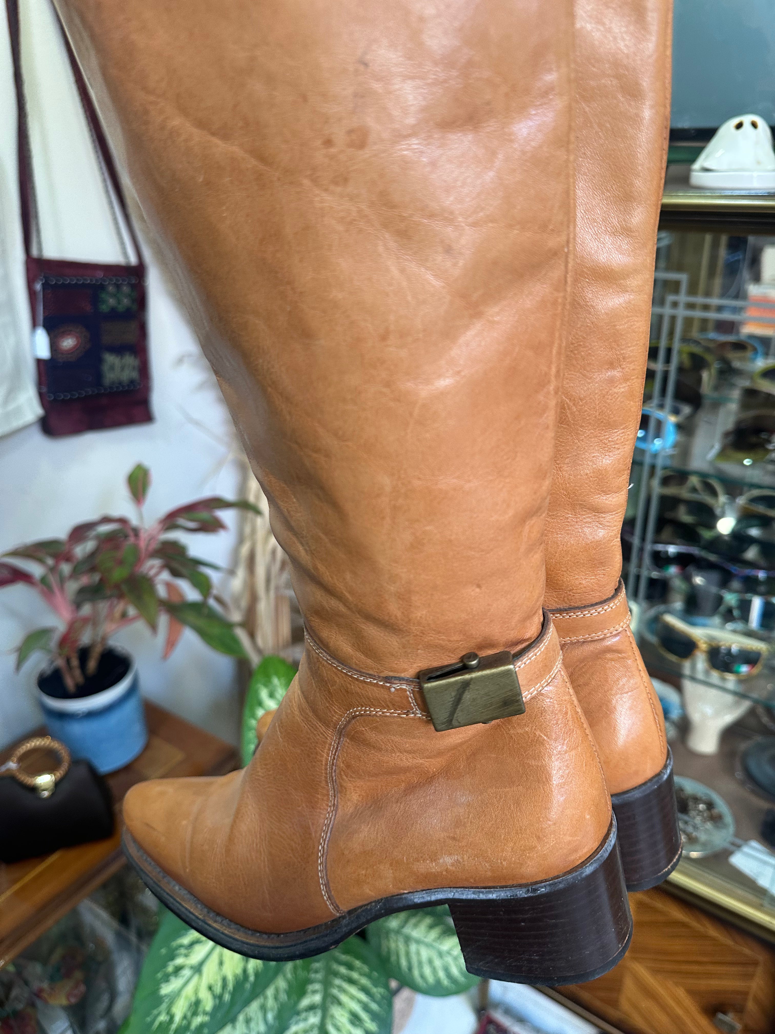 Vintage Tan Leather Knee-High Boots with Low Block Heel (37)