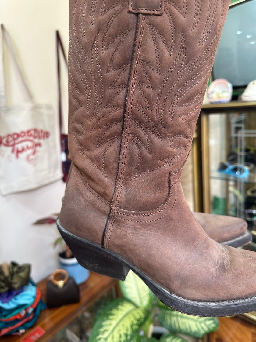 Vintage genuine leather cowboy boots (35)