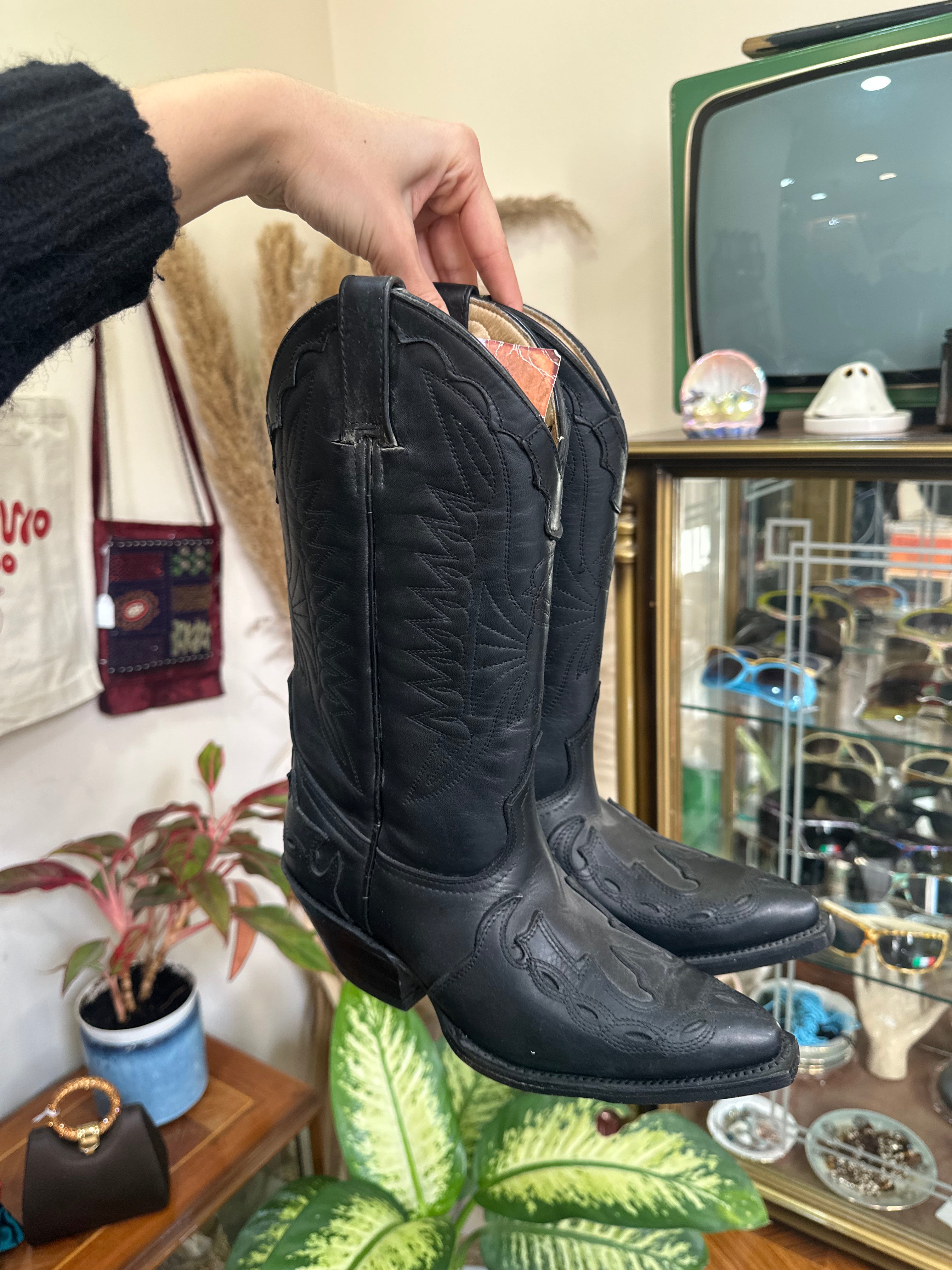 Deadstock Grinders leather cowboy boots (Made in Mexico)(37)