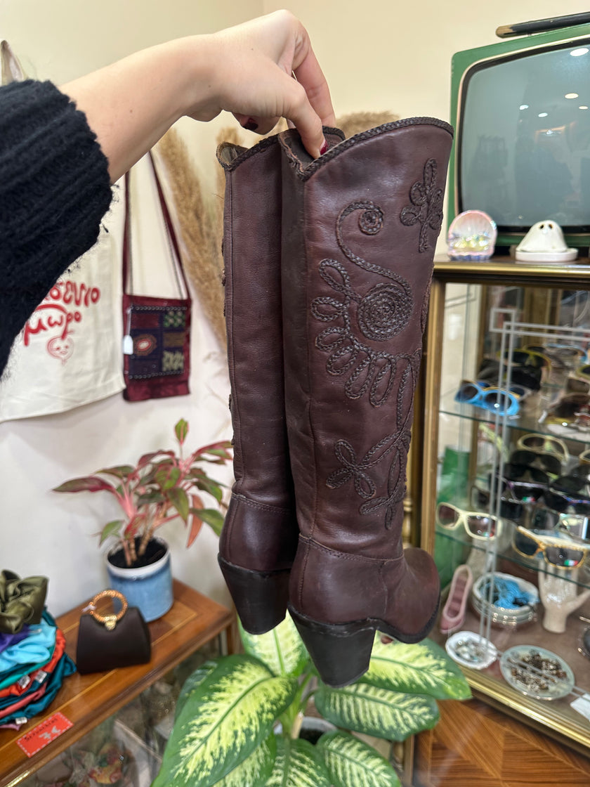Brown Leather Embroidered Knee-High Boots with Block Heel (36)