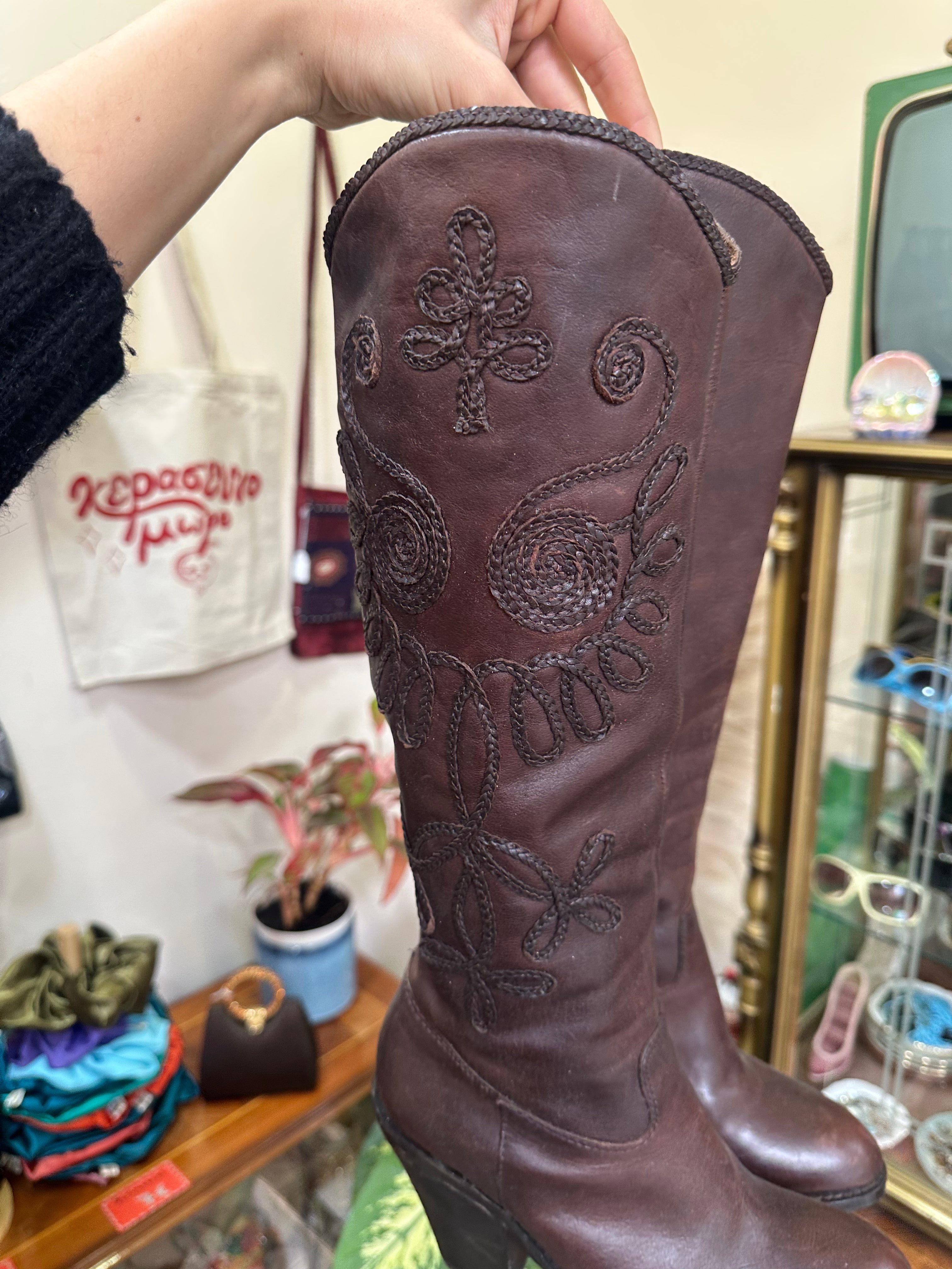 Brown Leather Embroidered Knee-High Boots with Block Heel (36)