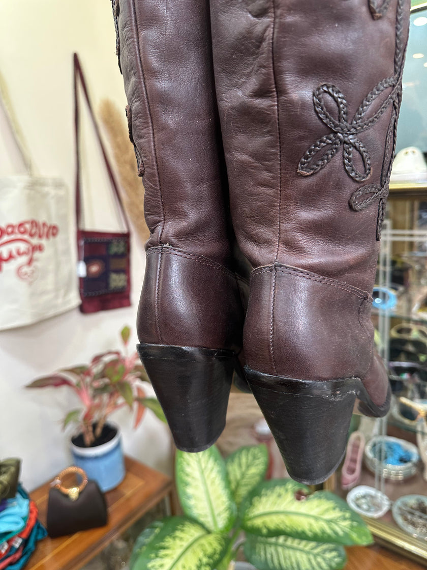 Brown Leather Embroidered Knee-High Boots with Block Heel (36)