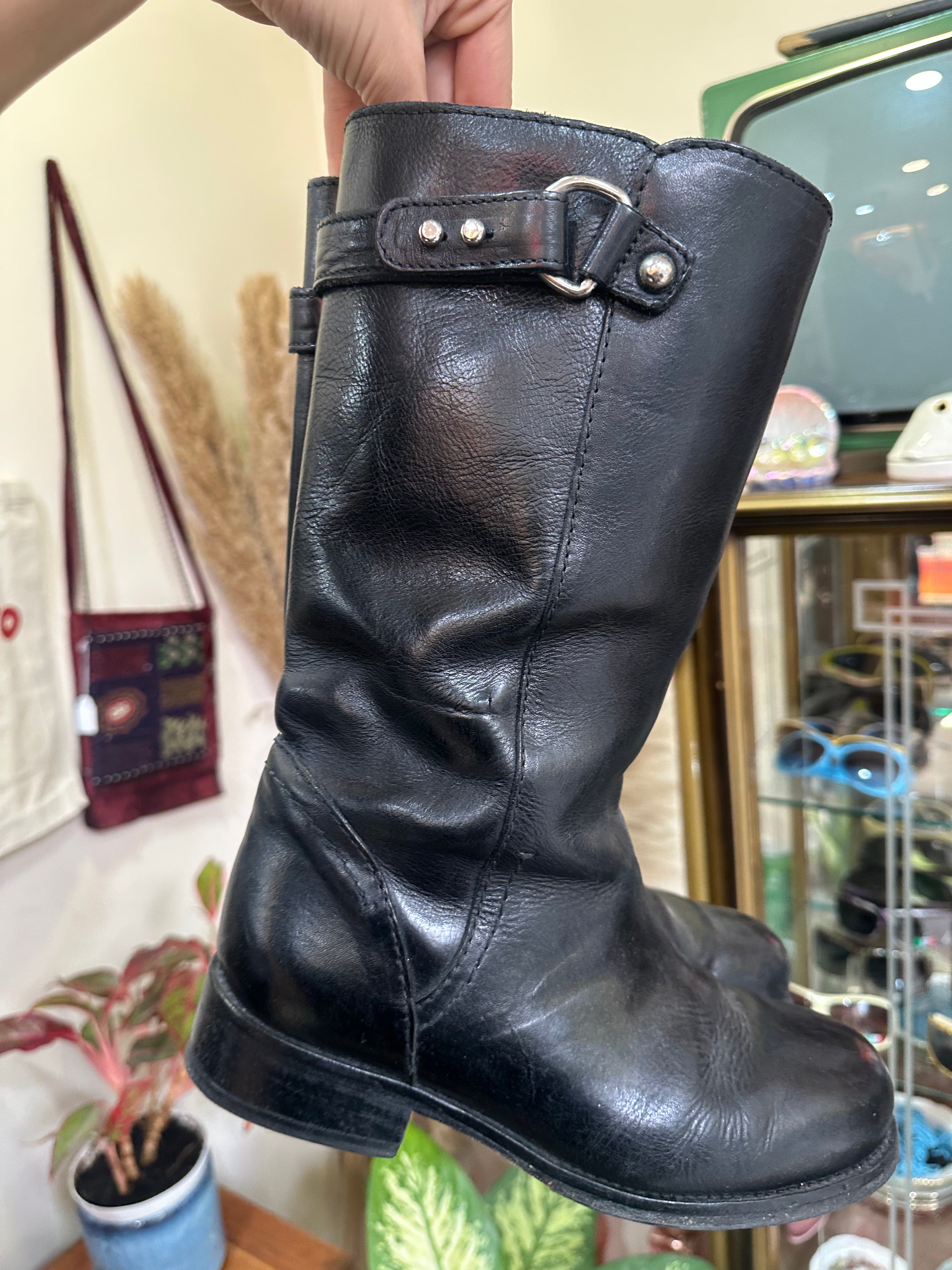 Max Mara Black Leather Mid-Calf Boots with Silver Buckle Detail (37)