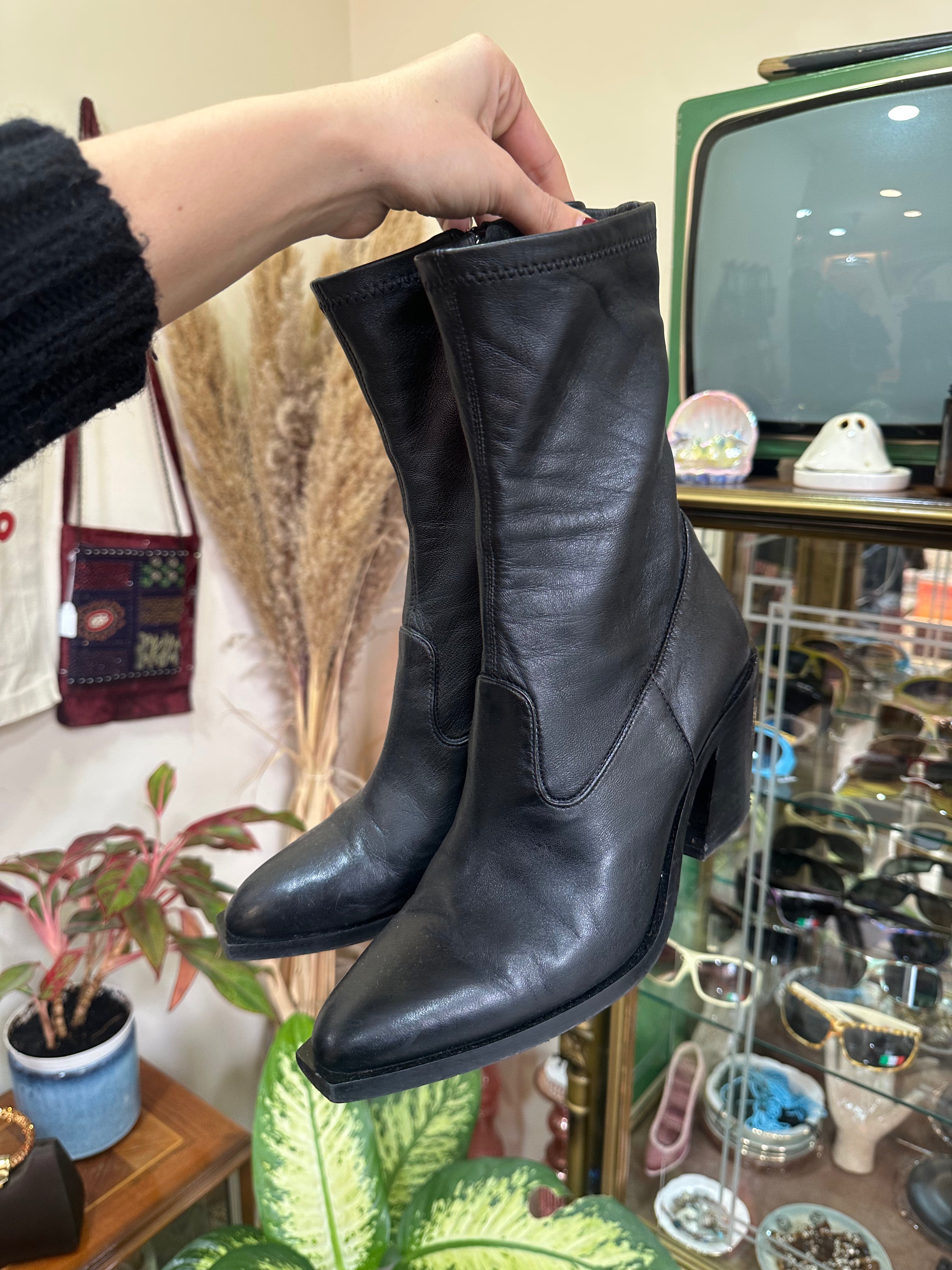 Rage Age Black Leather Mid-Calf Boots with Block Heel (41)