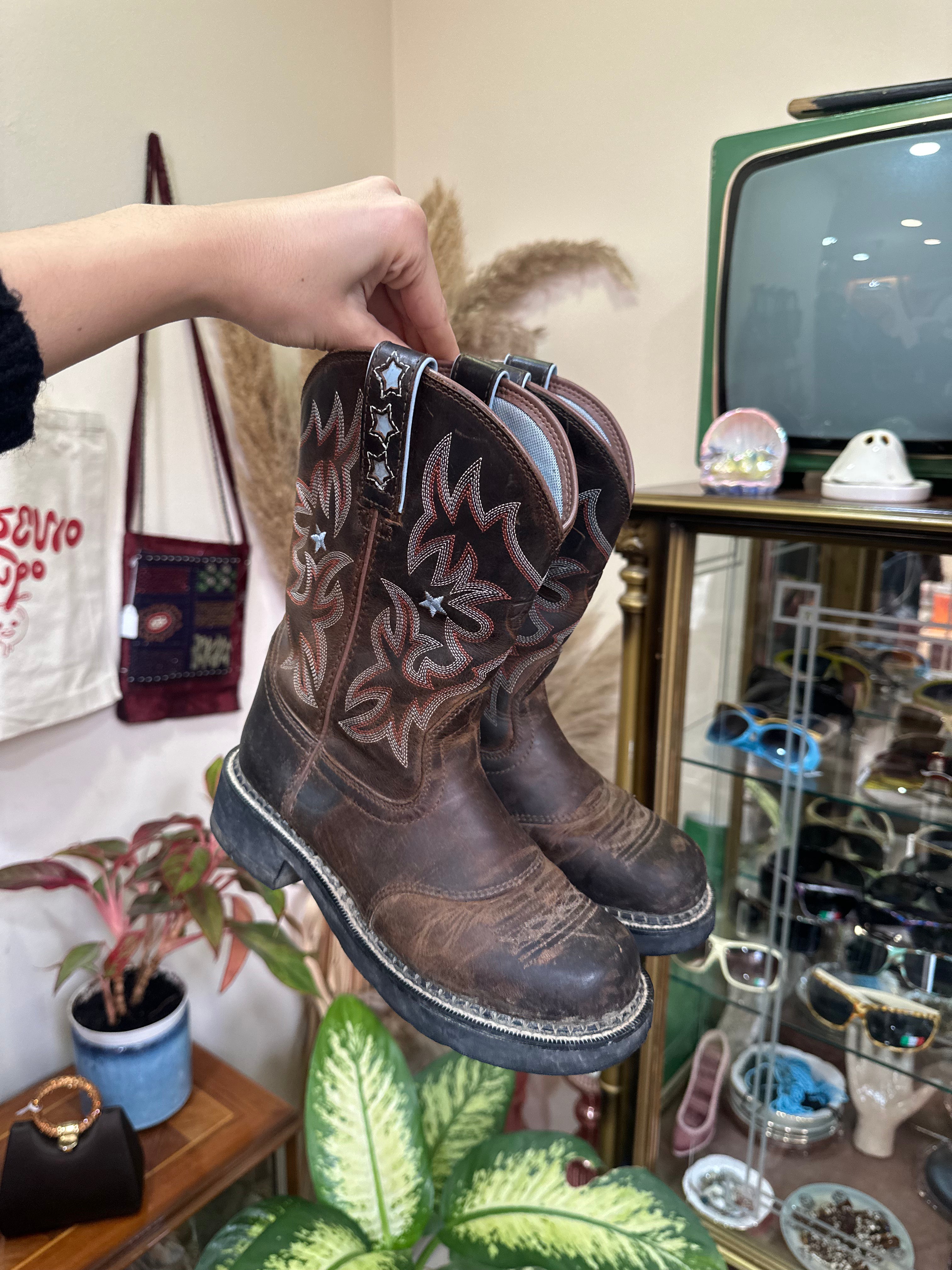 Ariat Brown Leather Western Cowboy Boots with Star Stitching (36,5)