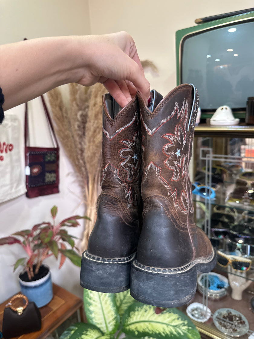 Ariat Brown Leather Western Cowboy Boots with Star Stitching (36,5)