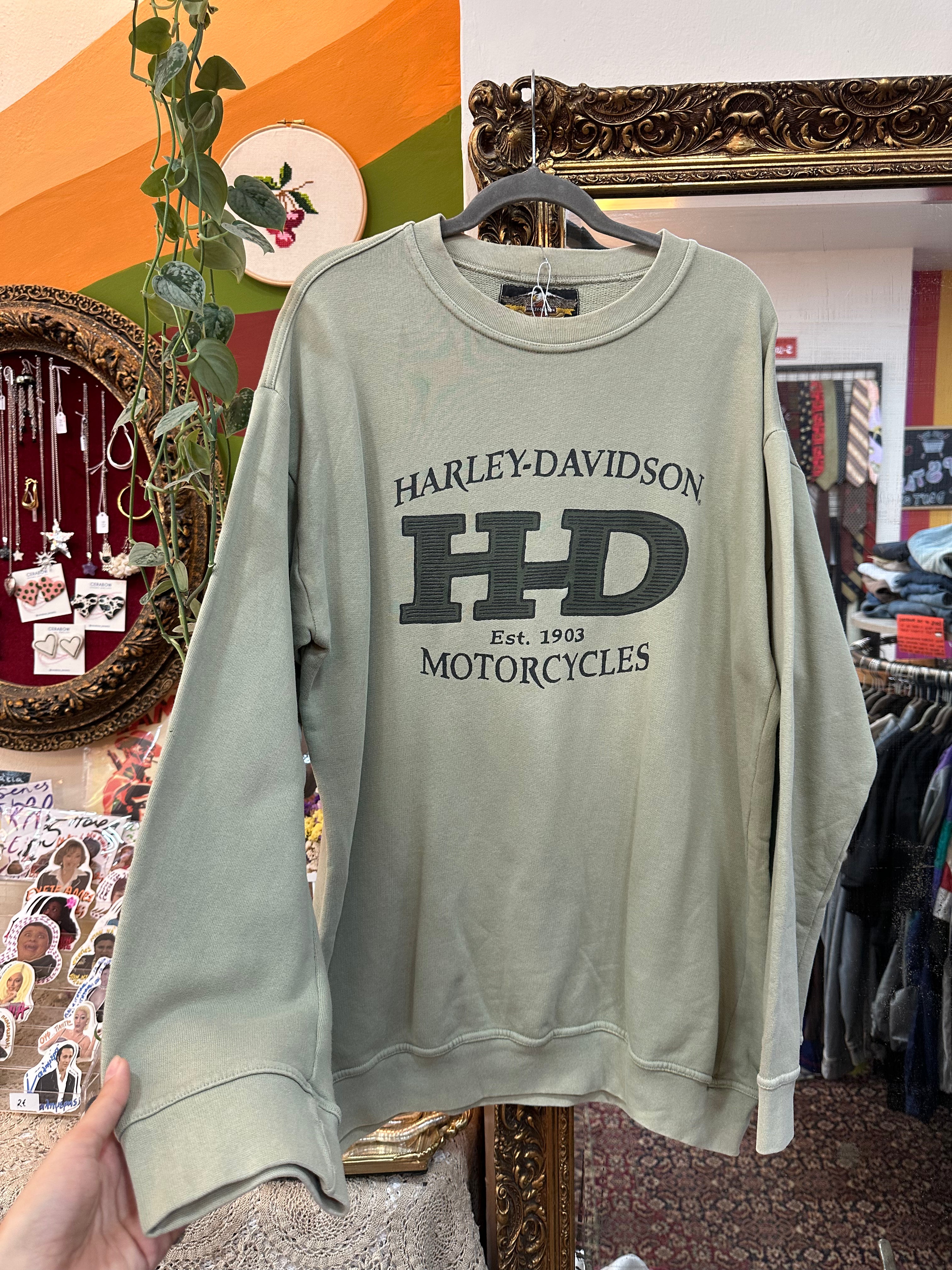 Harley Davidson crewneck sweatshirt (XL)