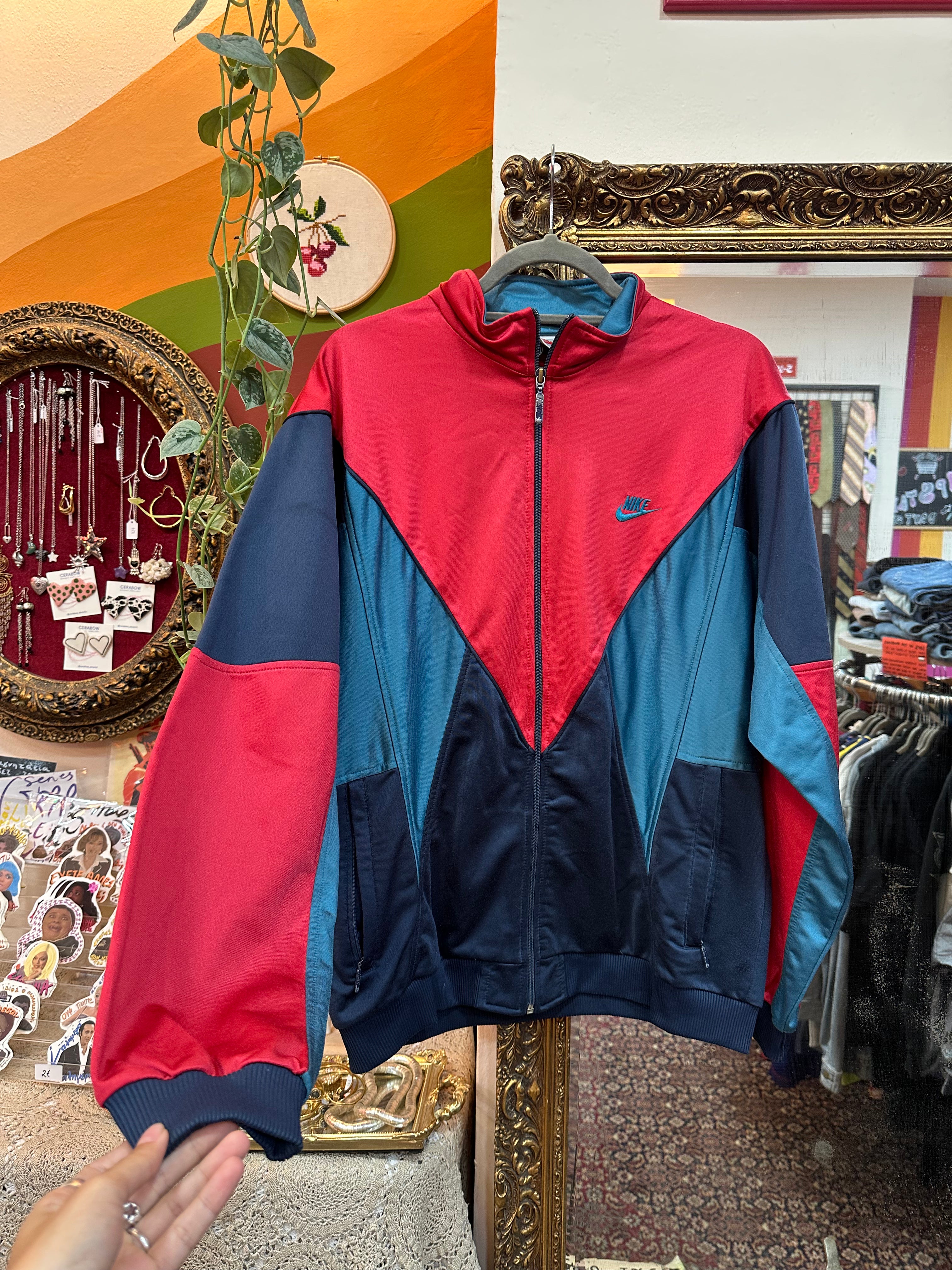 Vintage 90s Nike track jacket (L)