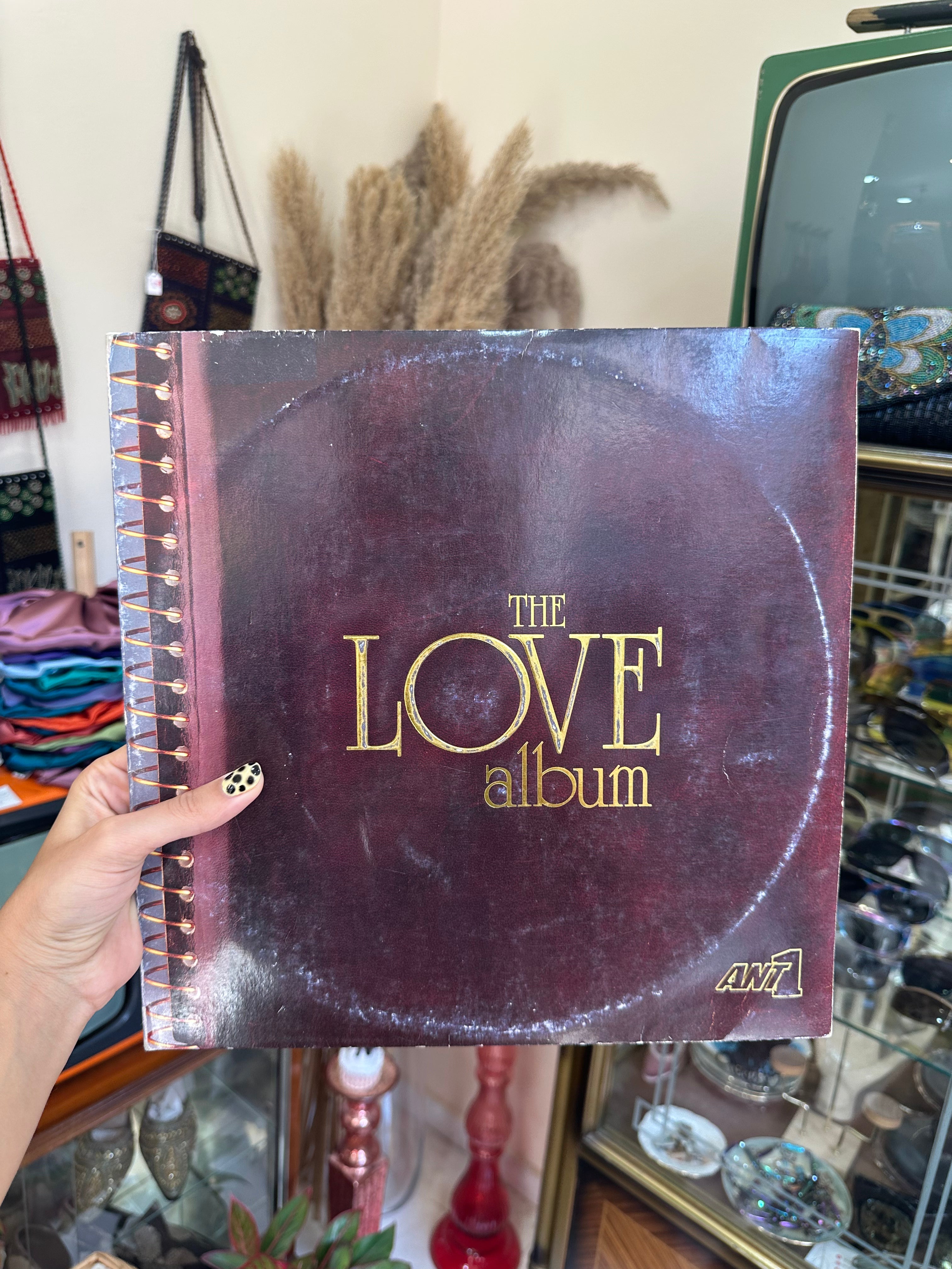 The love album (2 records included)