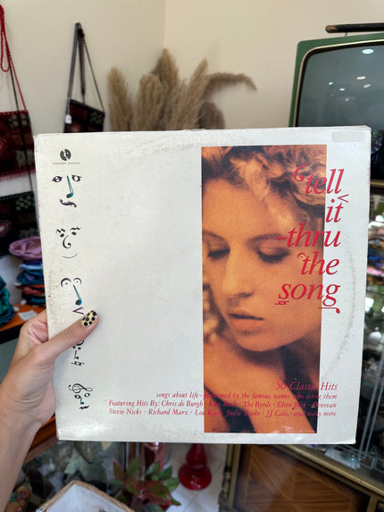 “Tell in thru the song” 50 classic hits (2 records included)