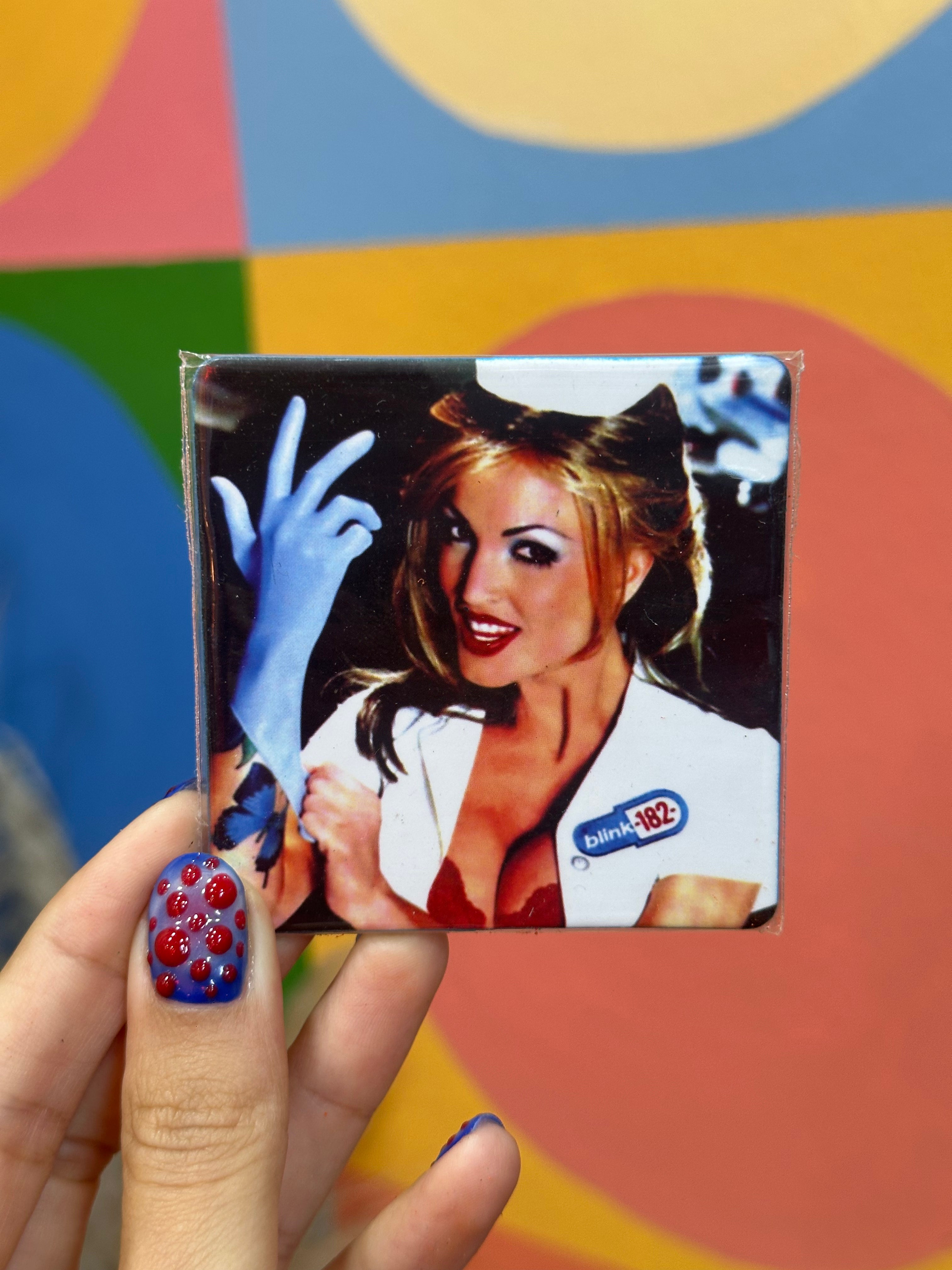 Blink-182 magnet