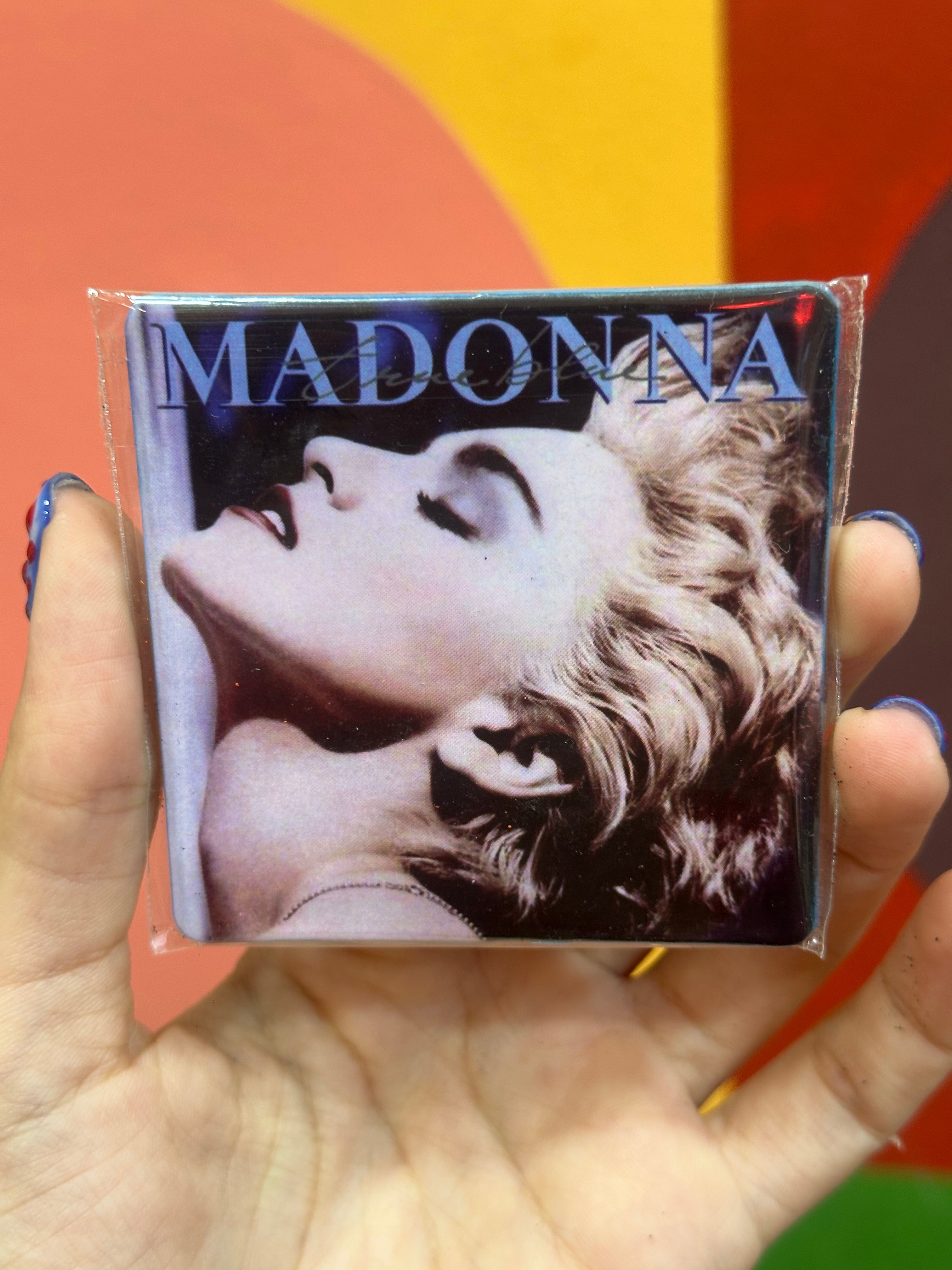 Madonna magnet