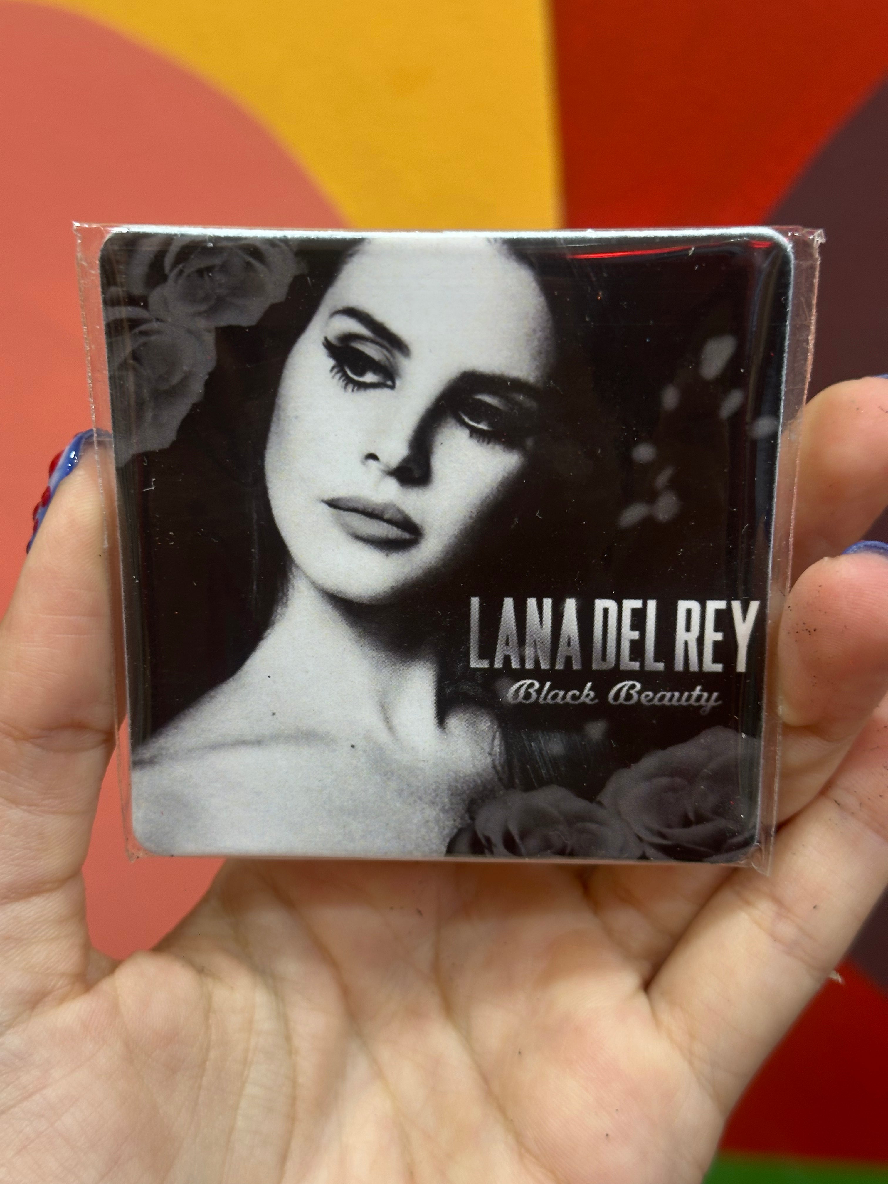 Lana del Rey-Black Beauty magnet