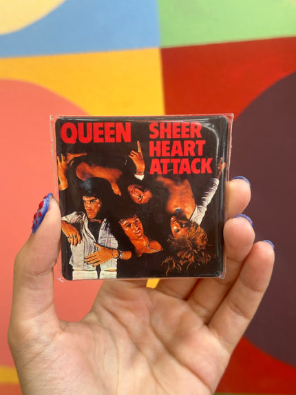 Queen magnet