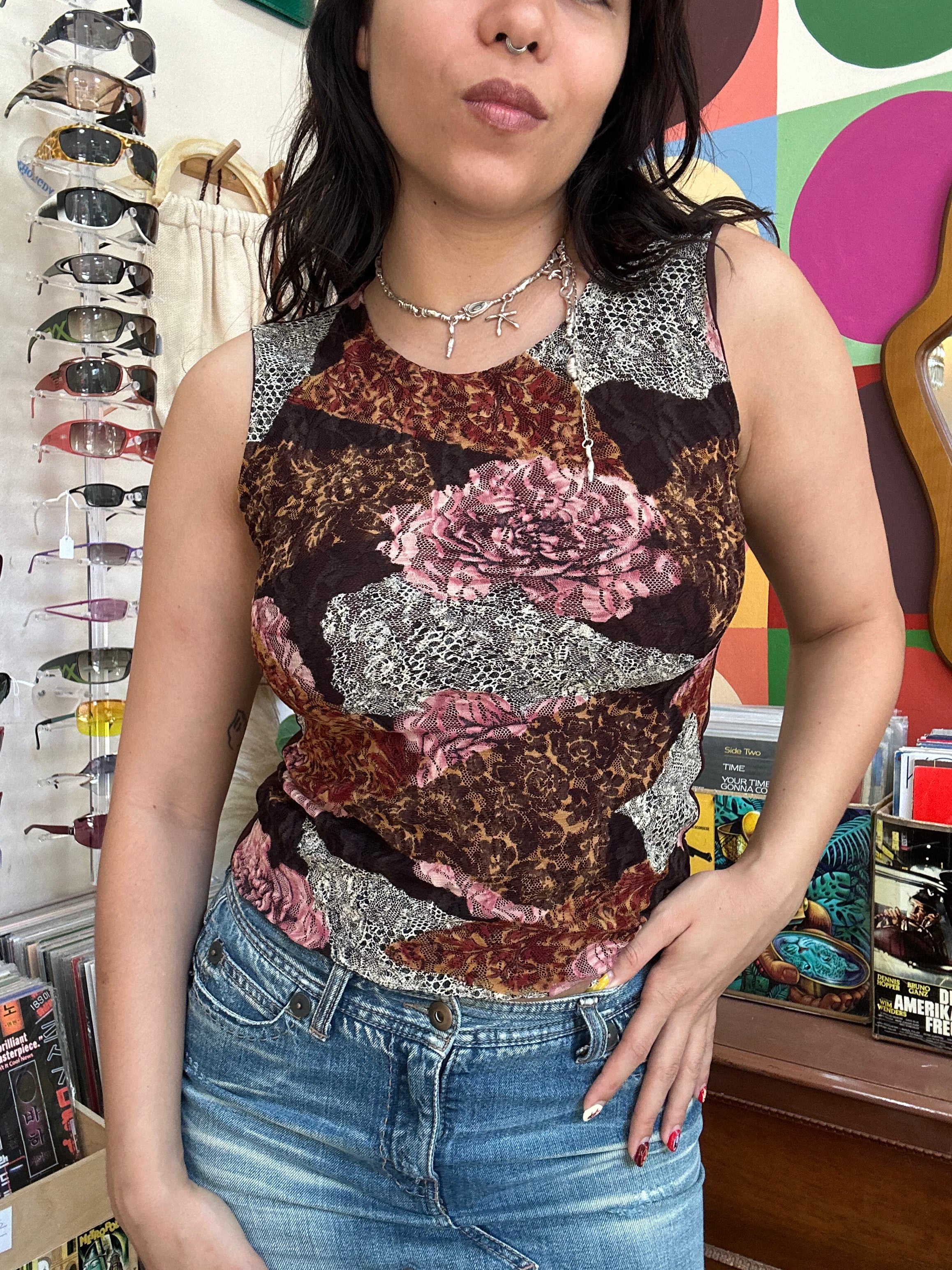 Super cute mesh top (S/L)