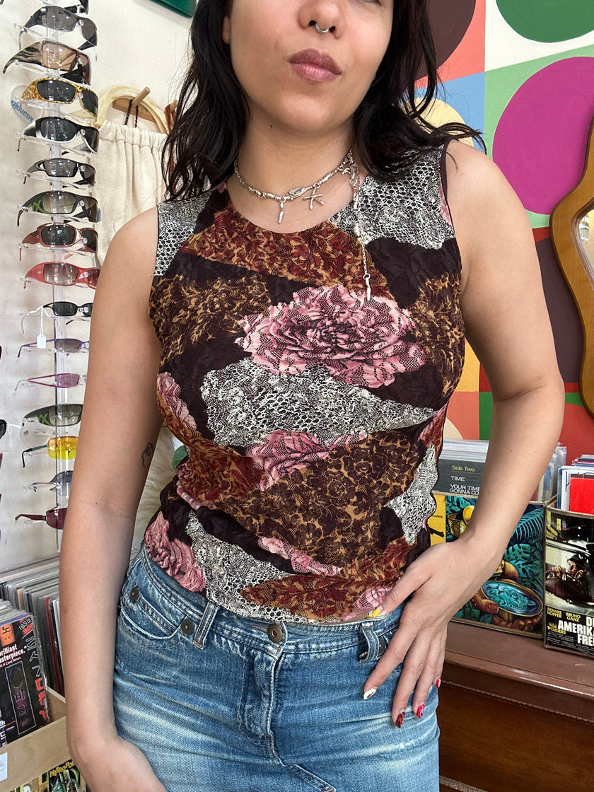 Super cute mesh top (S/L)