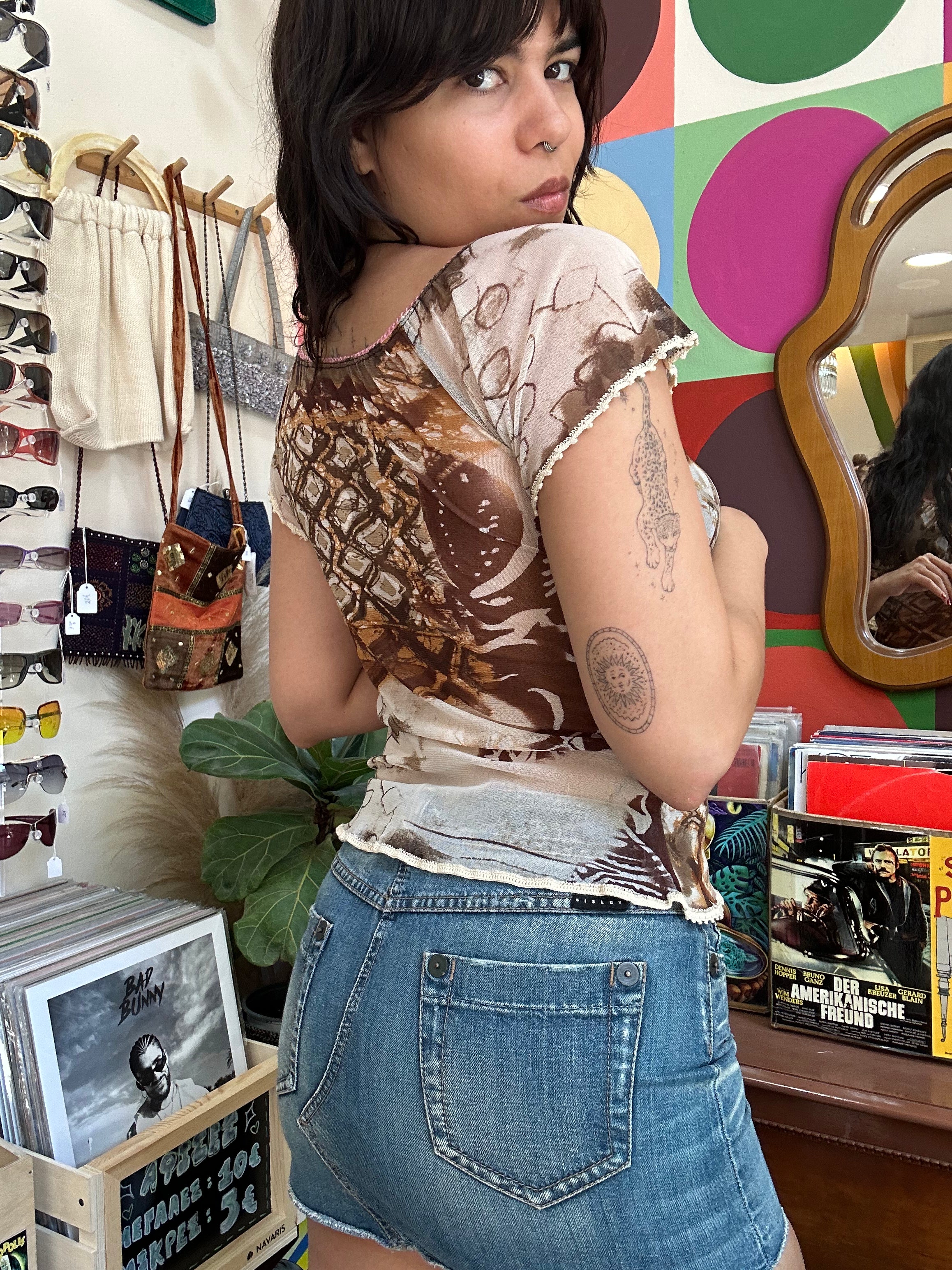 Super cute mesh top (S/M)