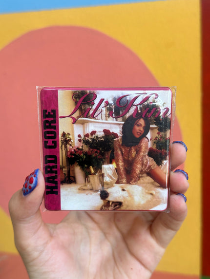 Lil' Kim magnet
