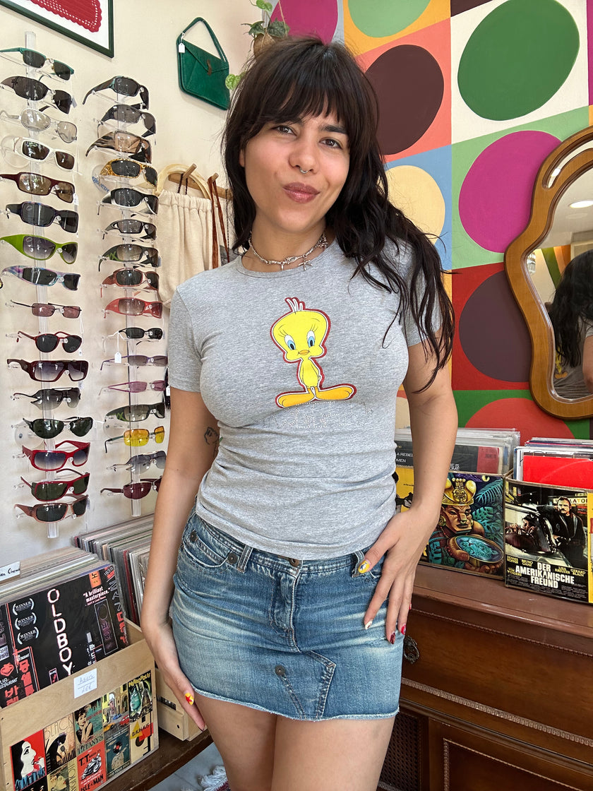 Super cute Tweety top (S/L)