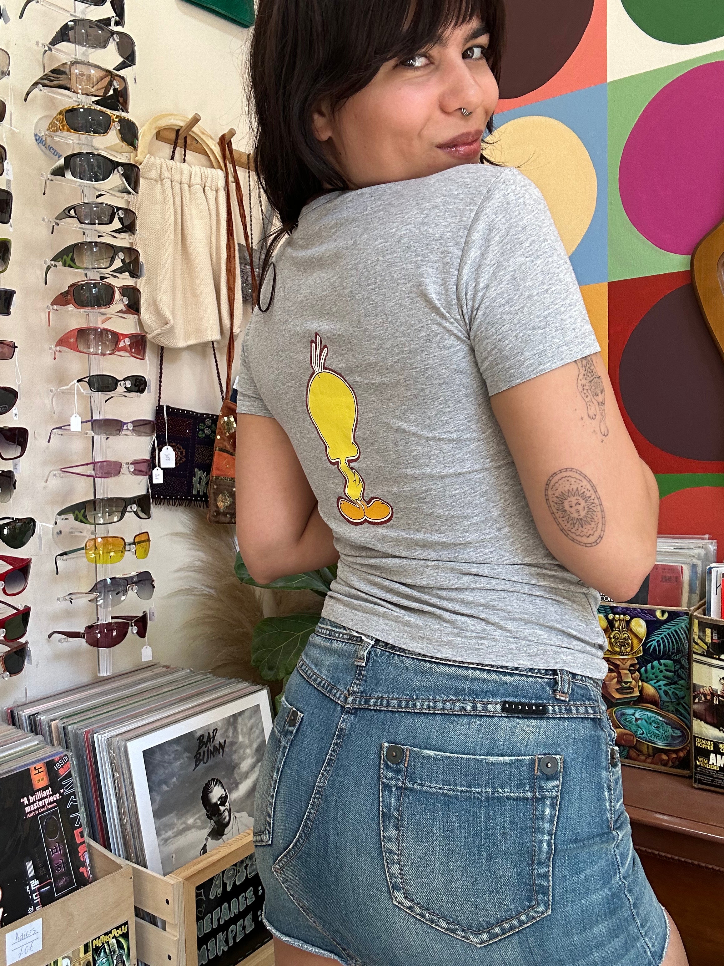 Super cute Tweety top (S/L)