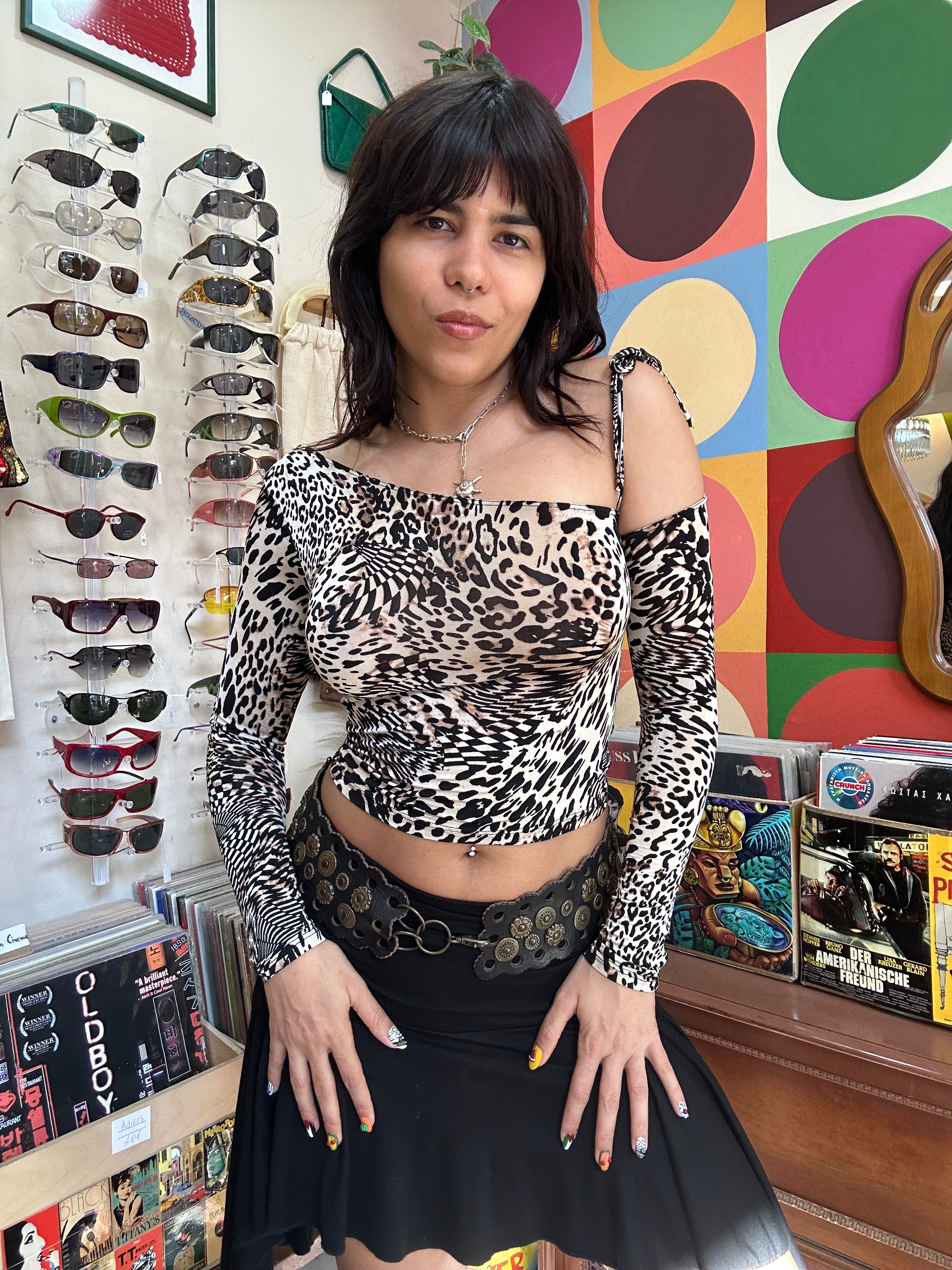 Stunning leopard print Y2K top (S/M)