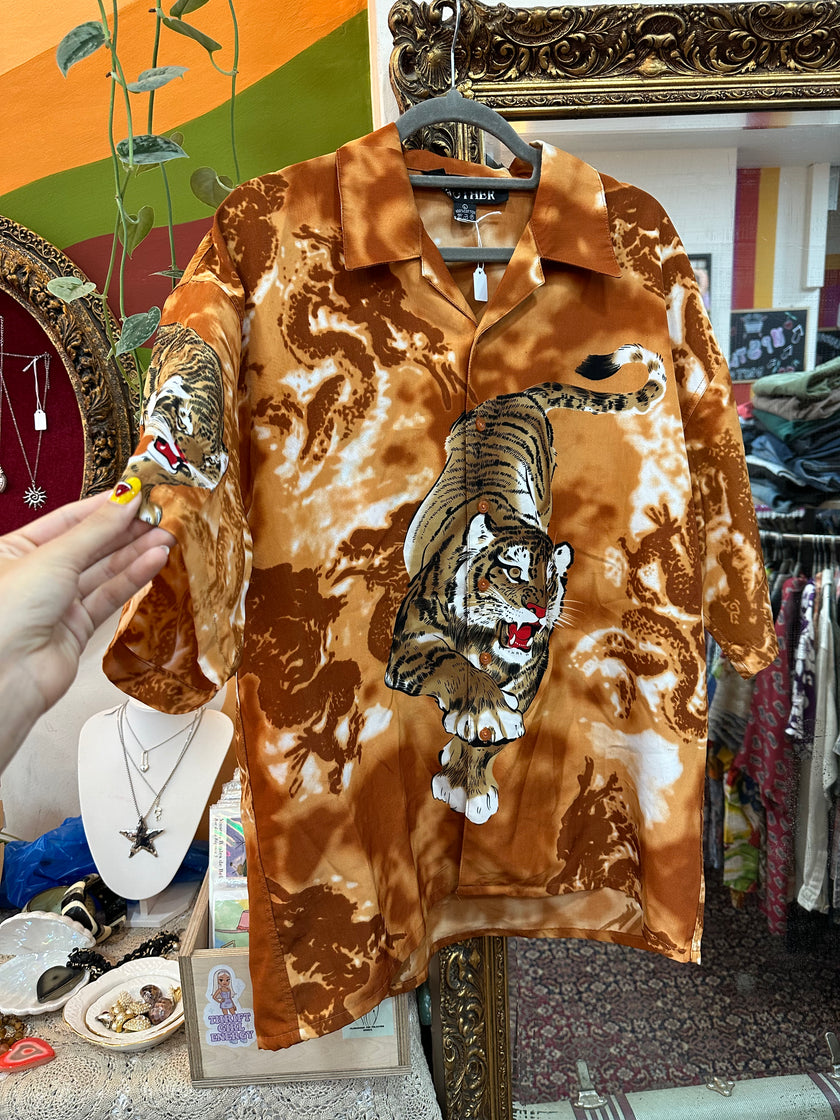 Y2K Orange Tiger Japanese Anime Shirt (M)