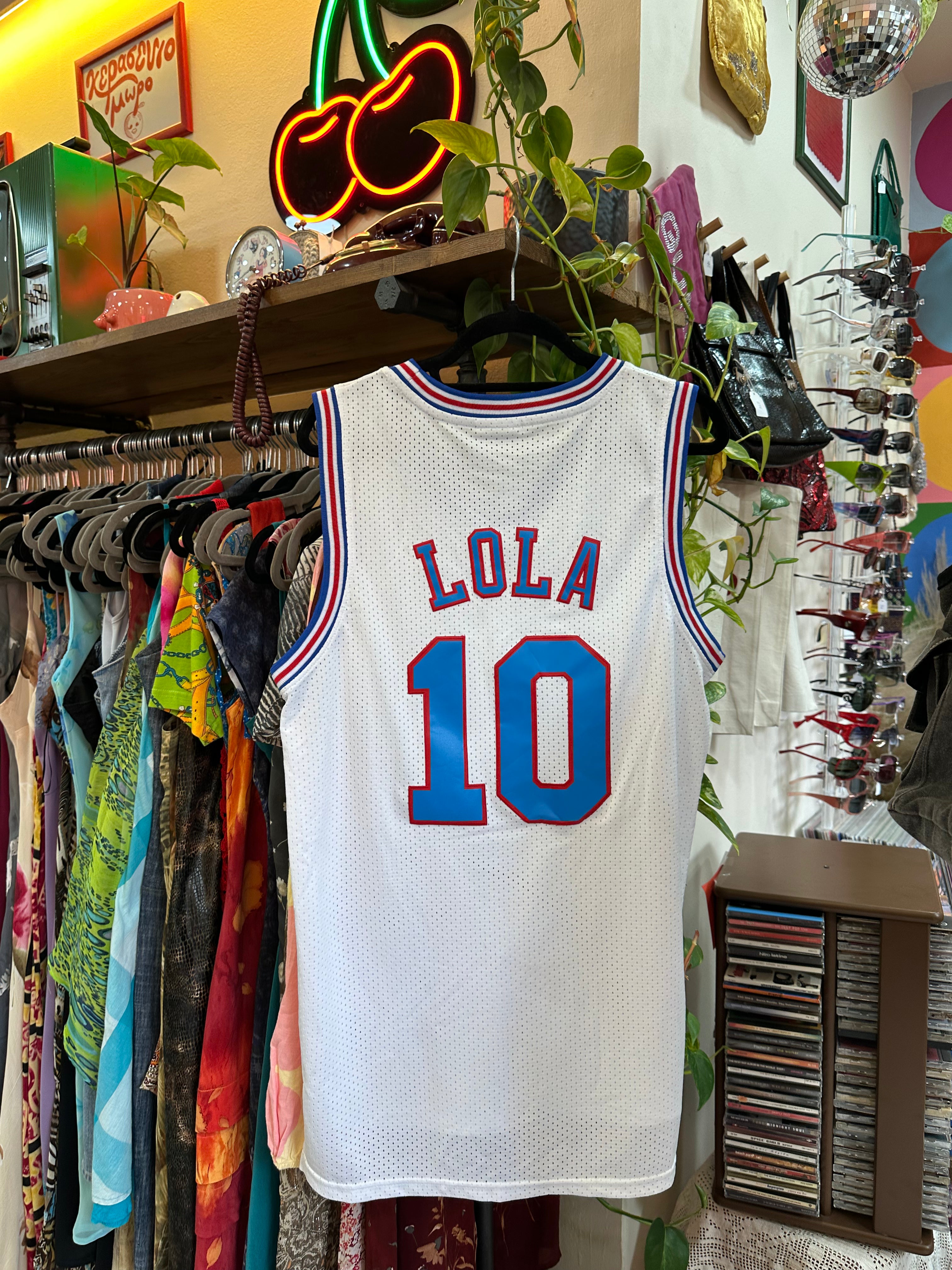 Space Jam Looney tune squad Lola jersey (S)