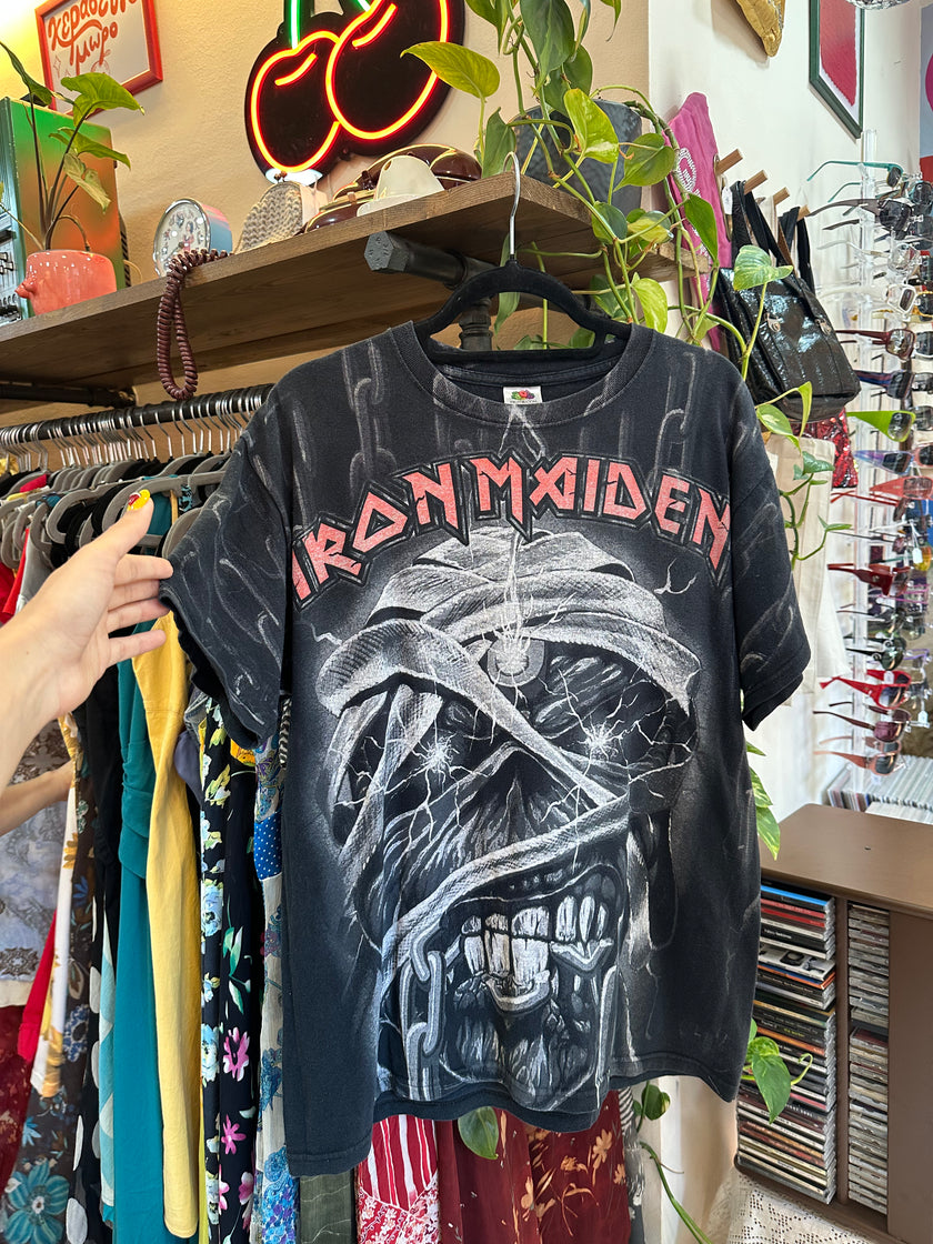 Iron Maiden fruit of the loom t-shirt (L)