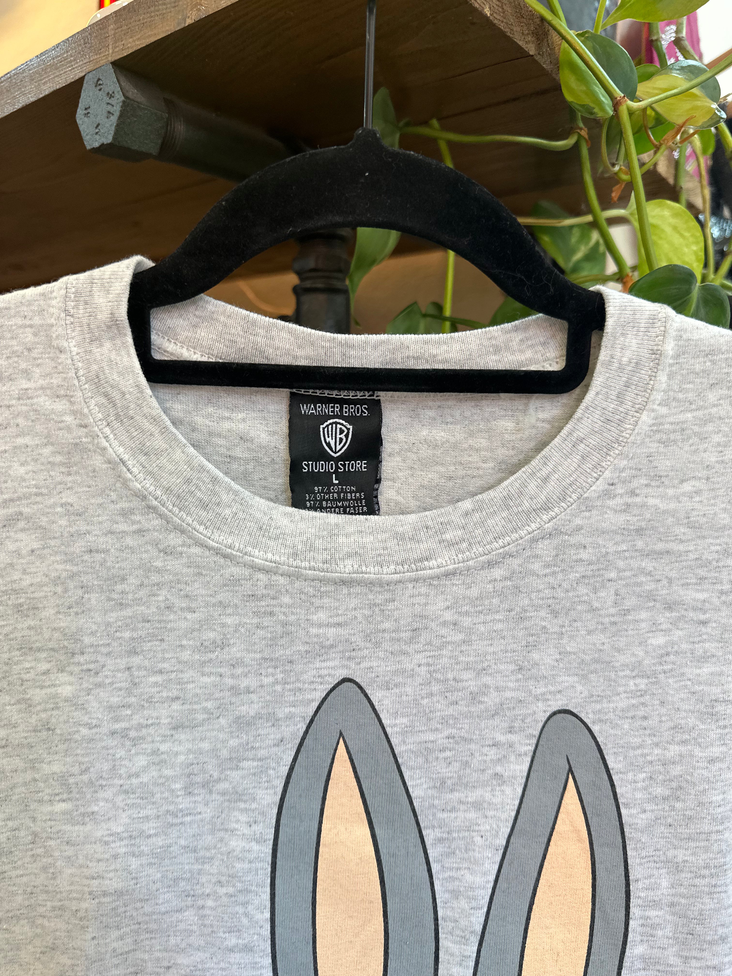 Vintage 90s Warner Brothers Looney Tunes Bugs Bunny T-shirt (L)