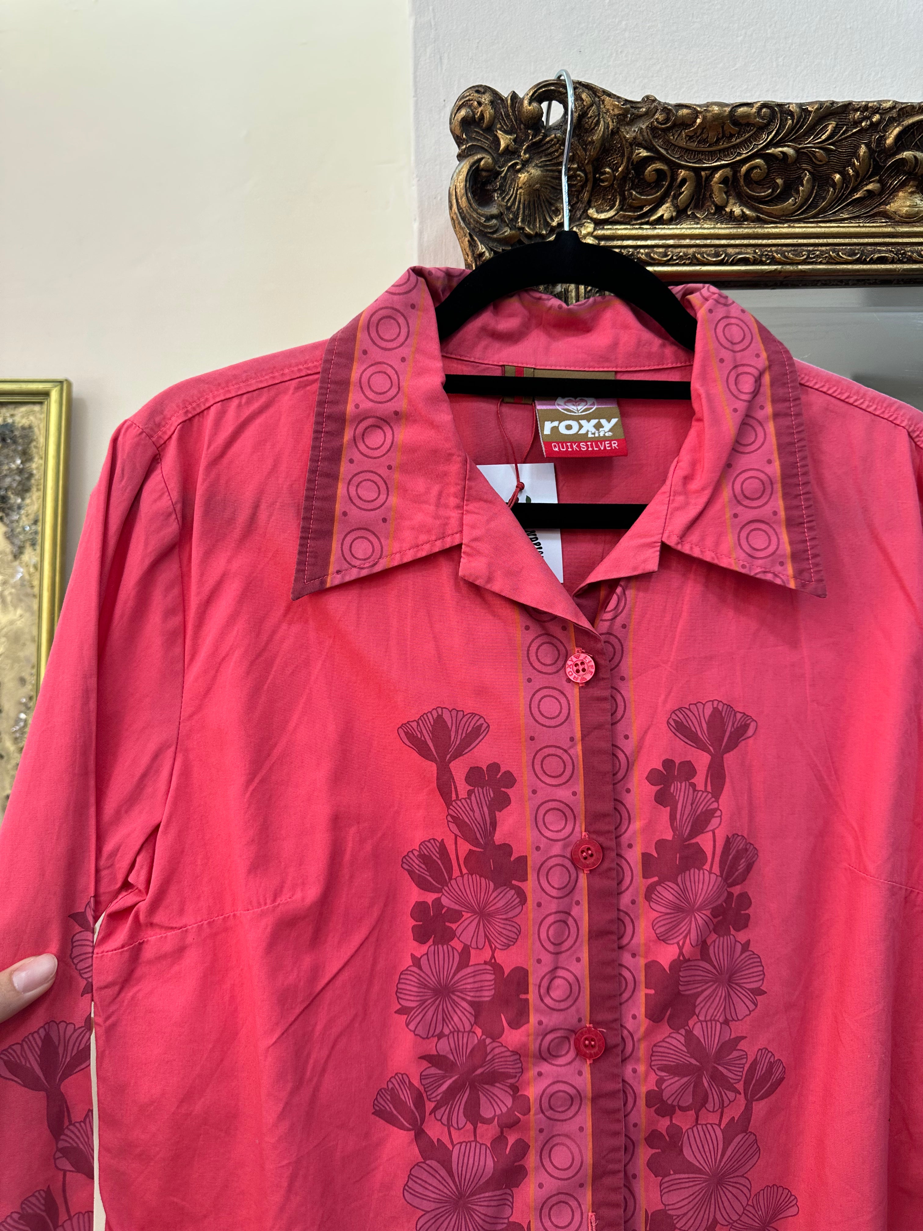 Roxy funky shirt