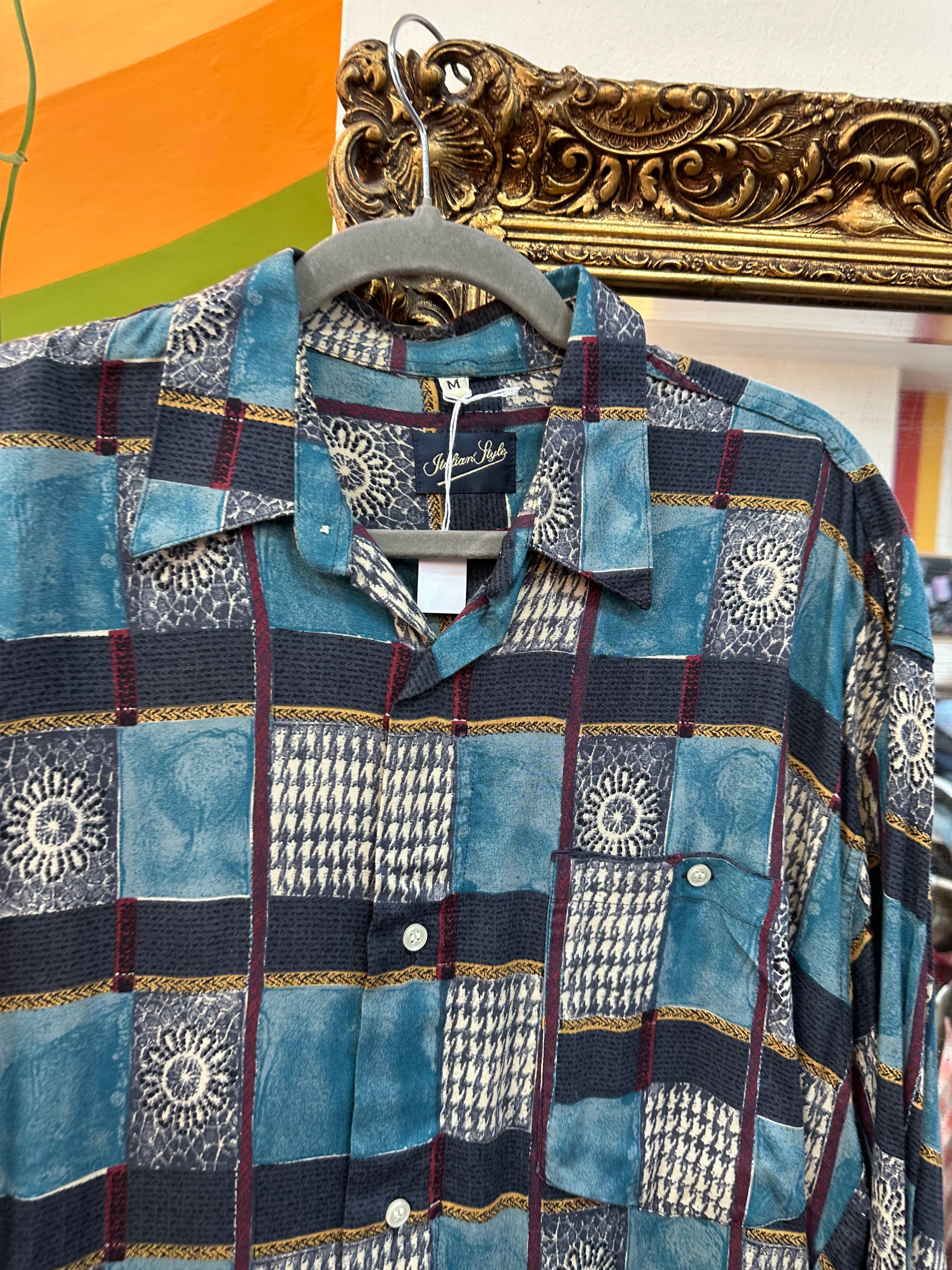Vintage Men’s 90s funky patterned shirt (M)