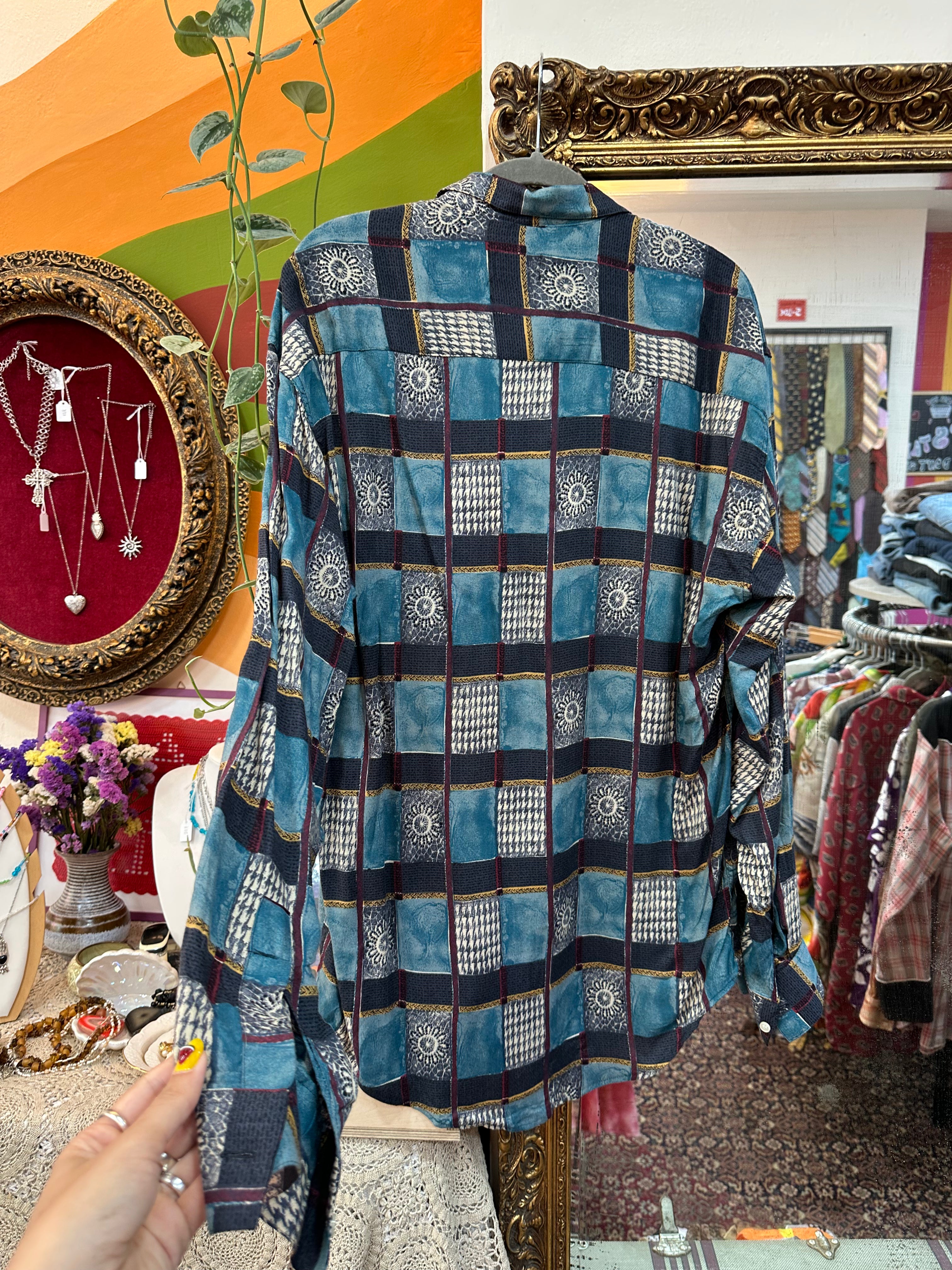Vintage Men’s 90s funky patterned shirt (M)
