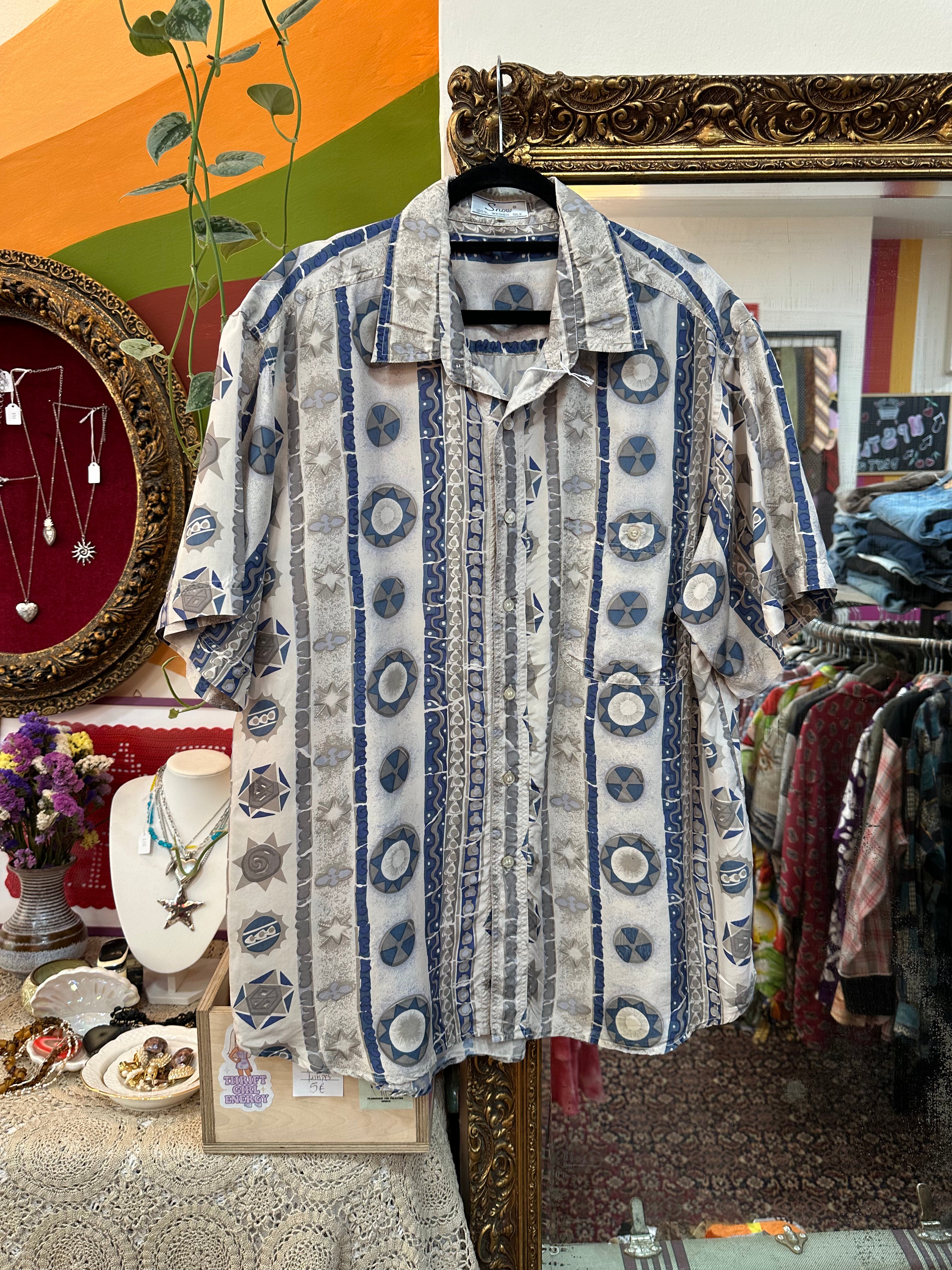 Men’s Vintage 100% silk 90s style shirt (XL)
