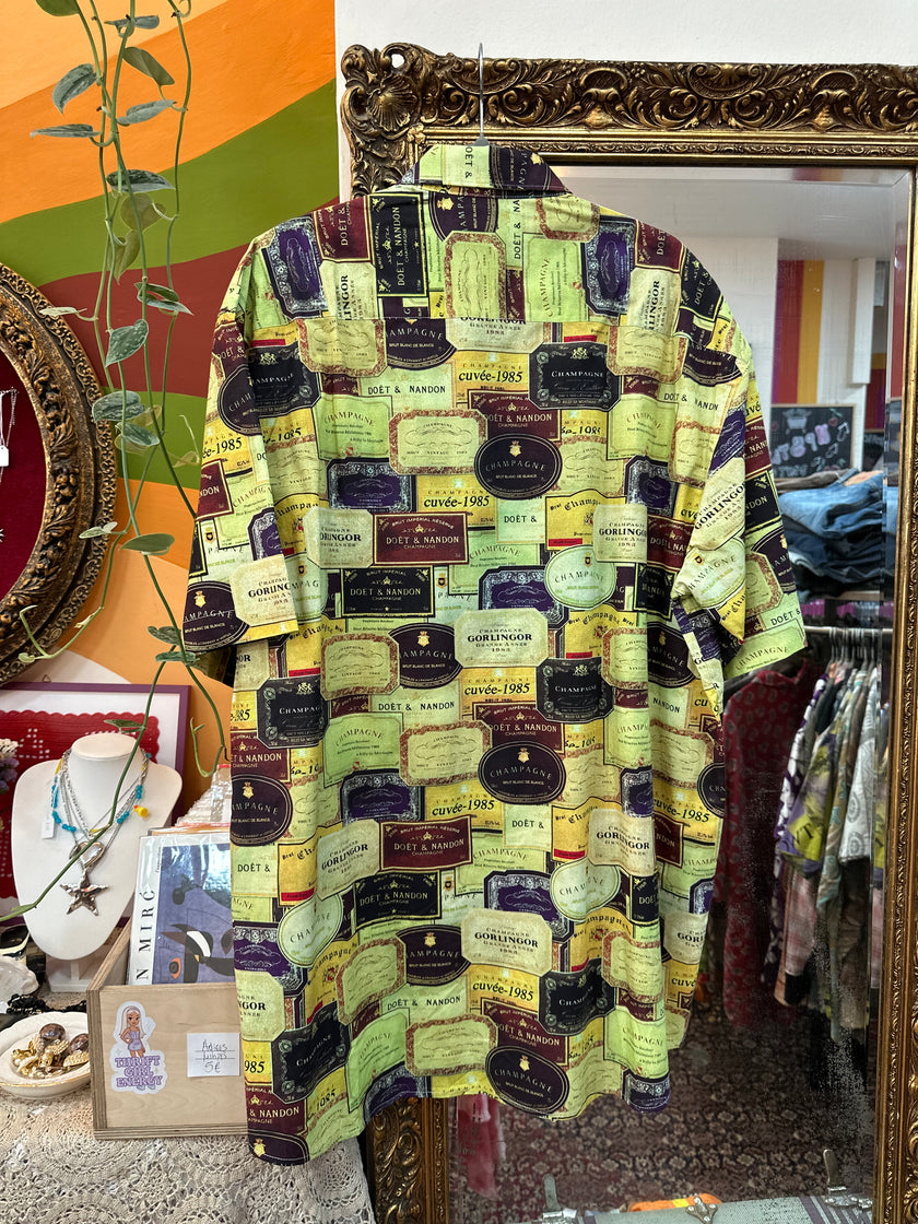 Men’s Chevy funky patterned shirt (XL)