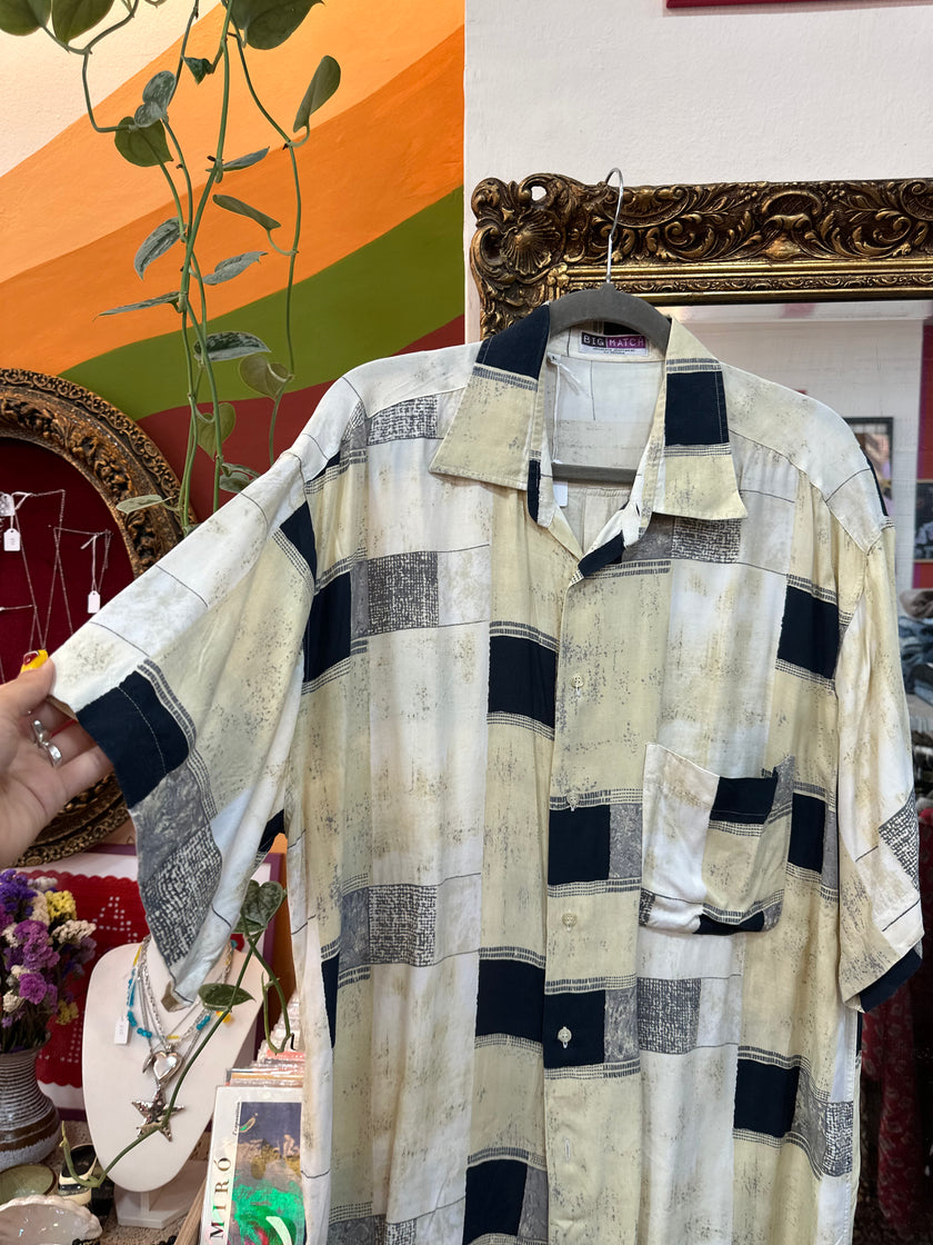 Men’s vintage 90s style shirt (L)