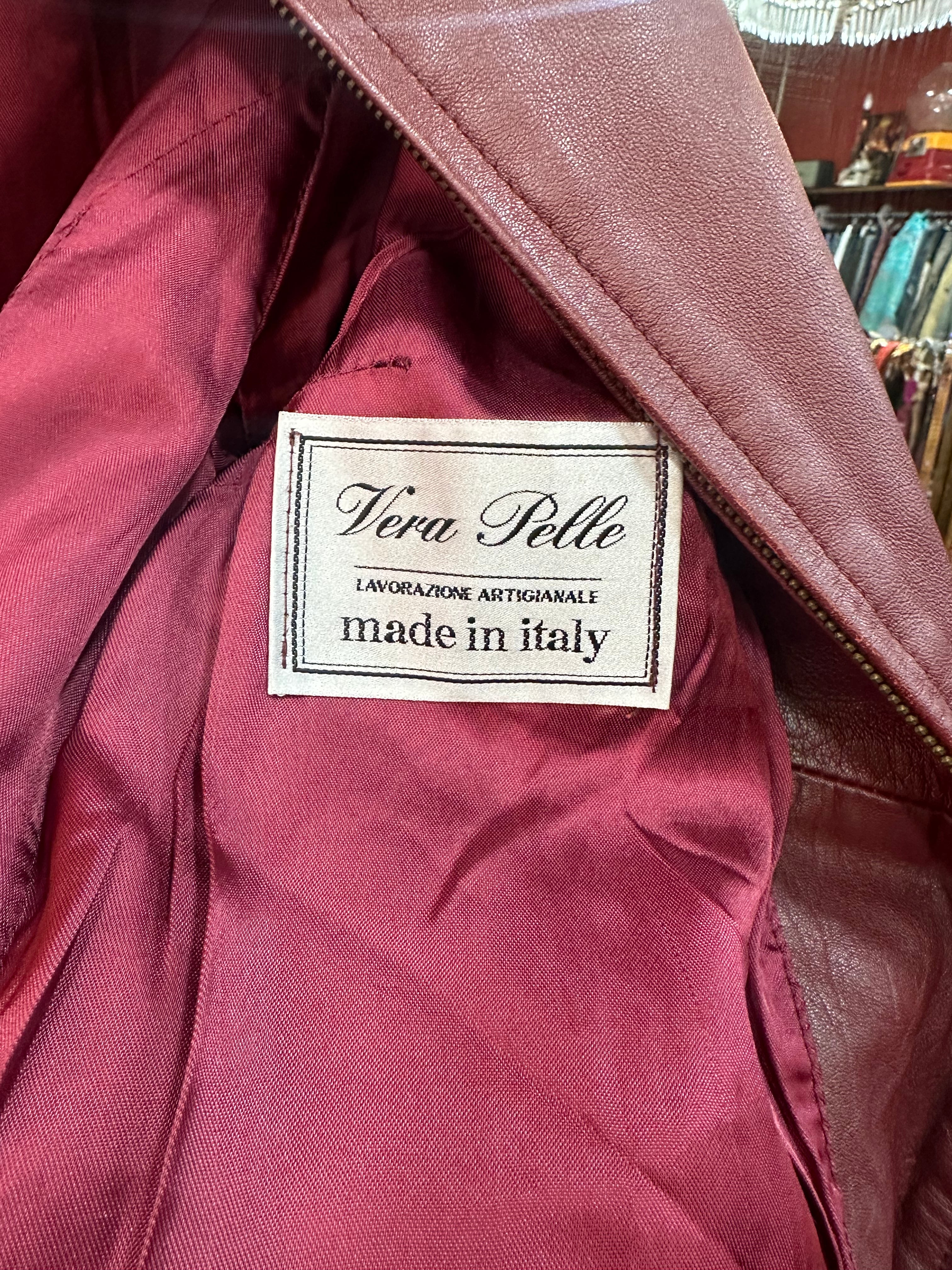 Vintage burgundy genuine leather jacket (M/L)