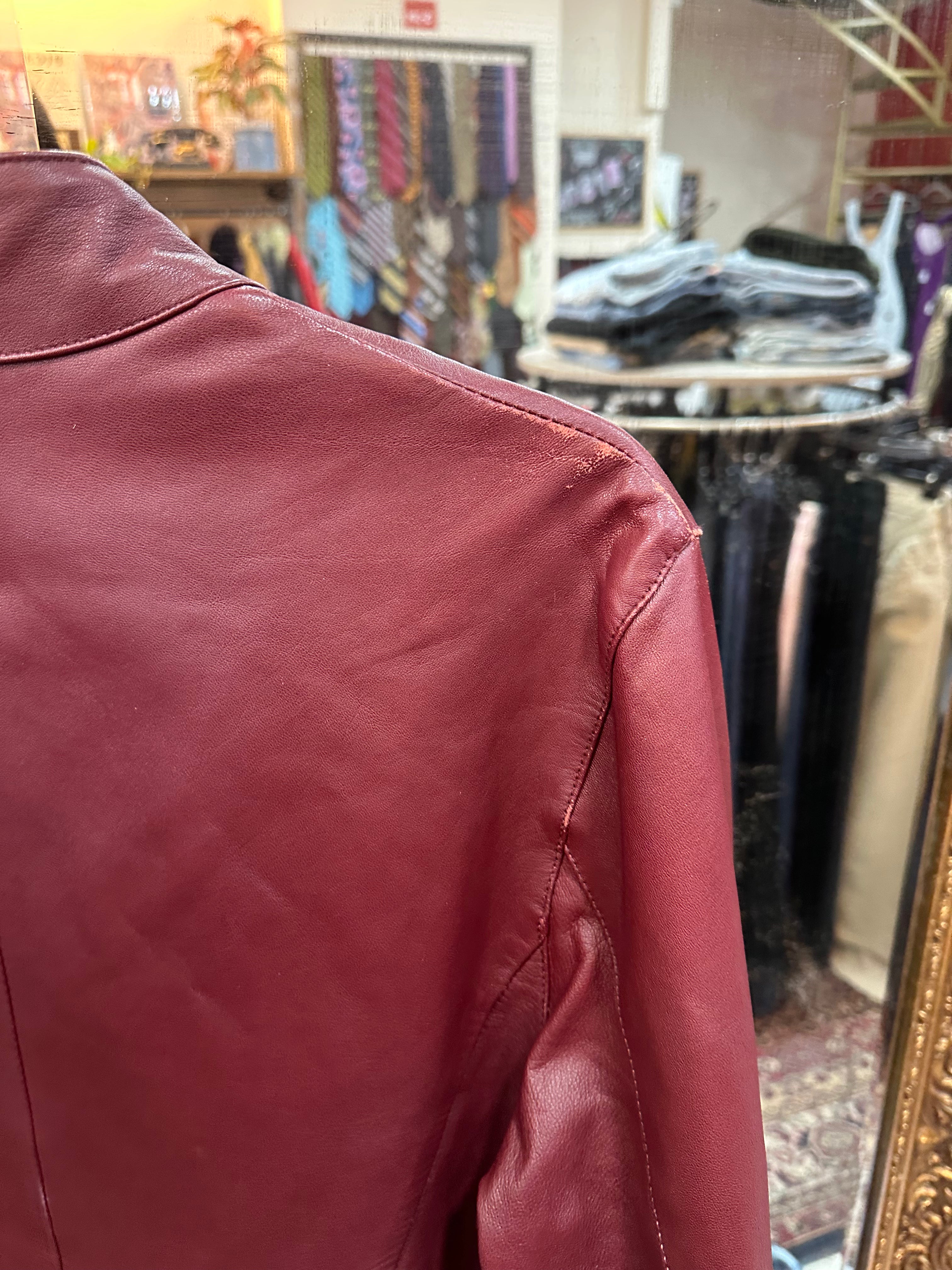 Vintage burgundy genuine leather jacket (M/L)