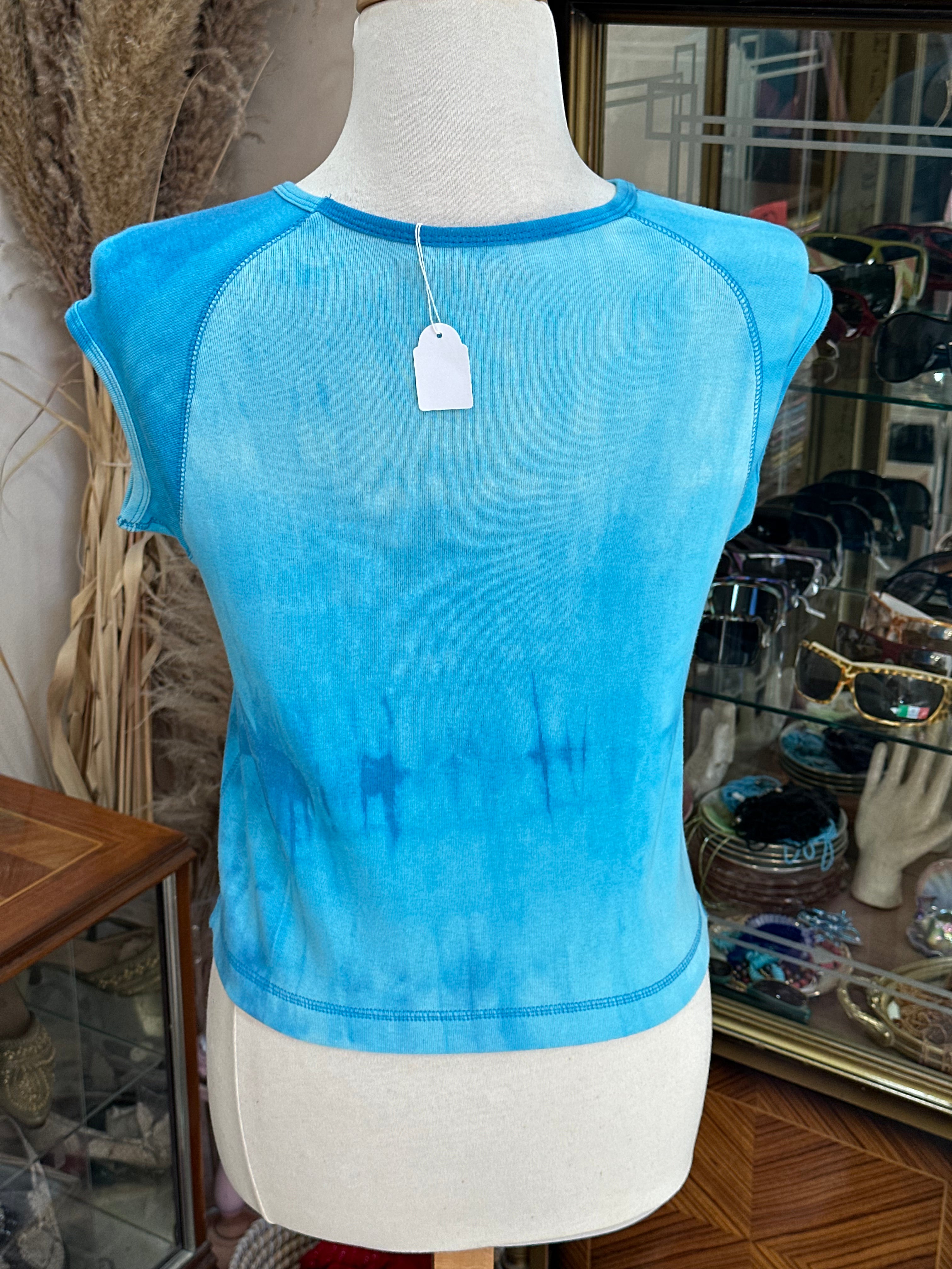 Super cute sleeveless tie dye top (L)