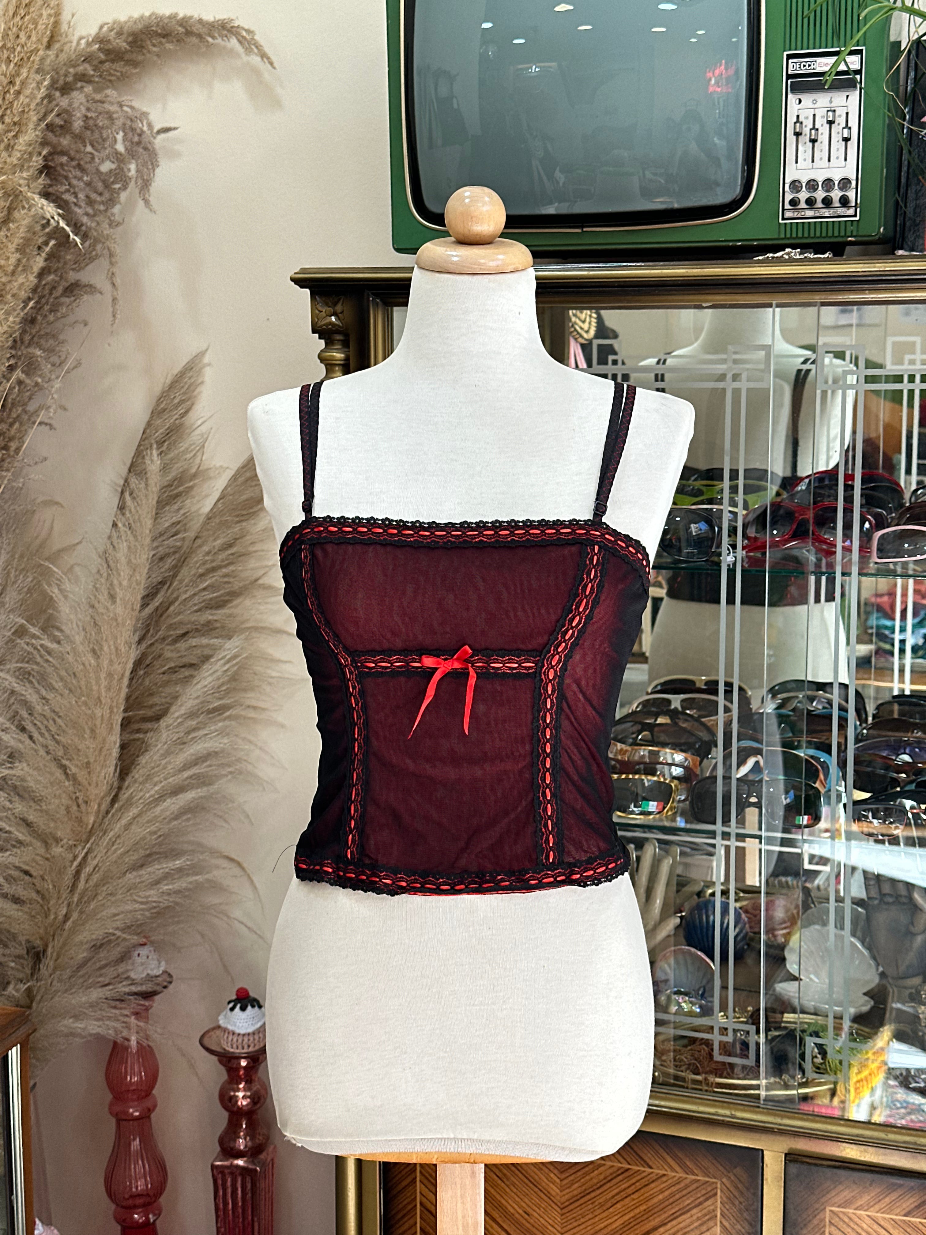 Super cute lingerie style top (M)