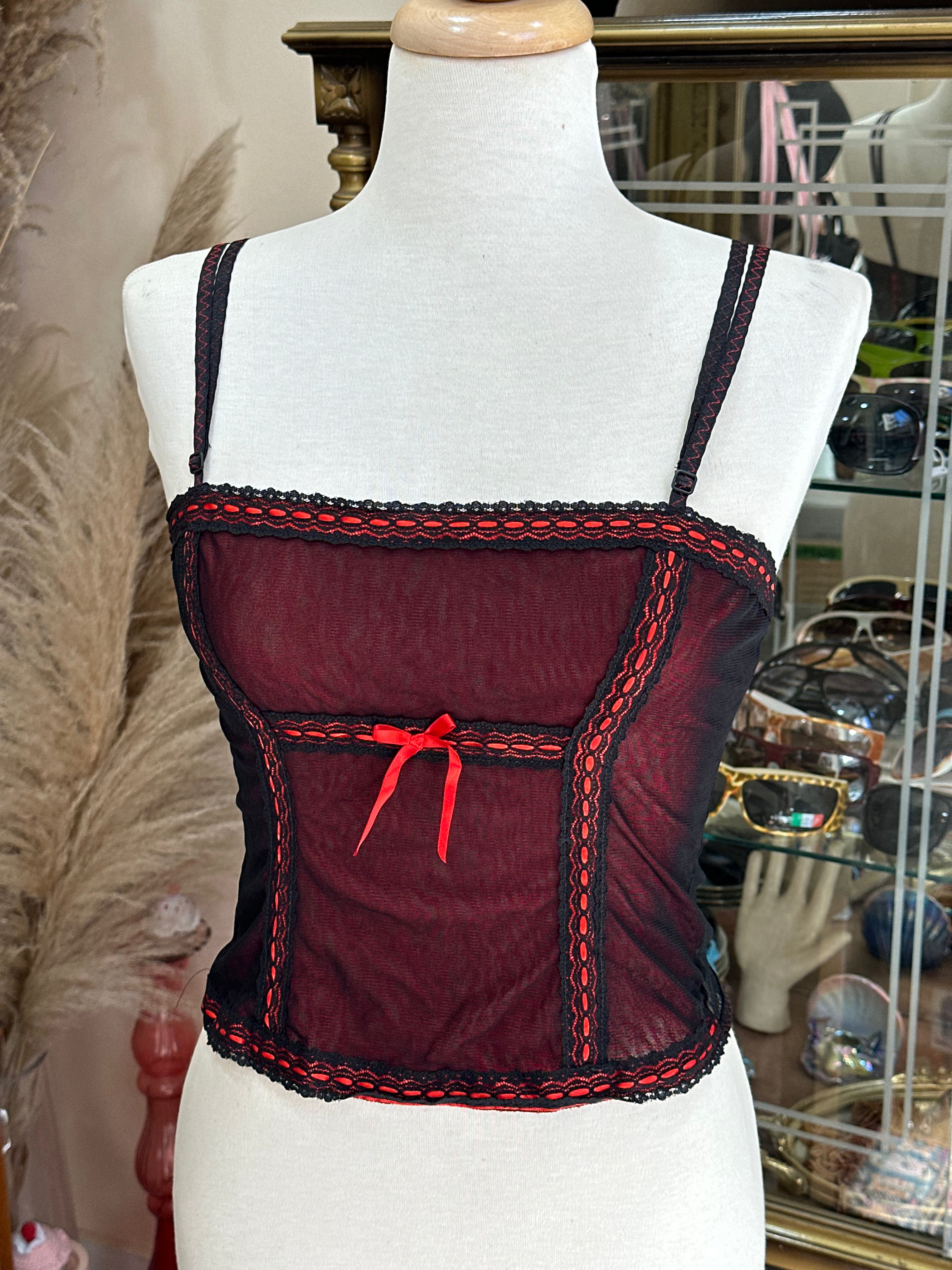 Super cute lingerie style top (M)