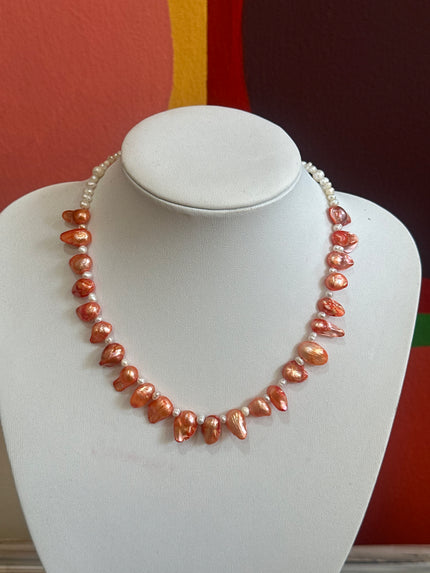 Handmade natural freshwater pearl necklace