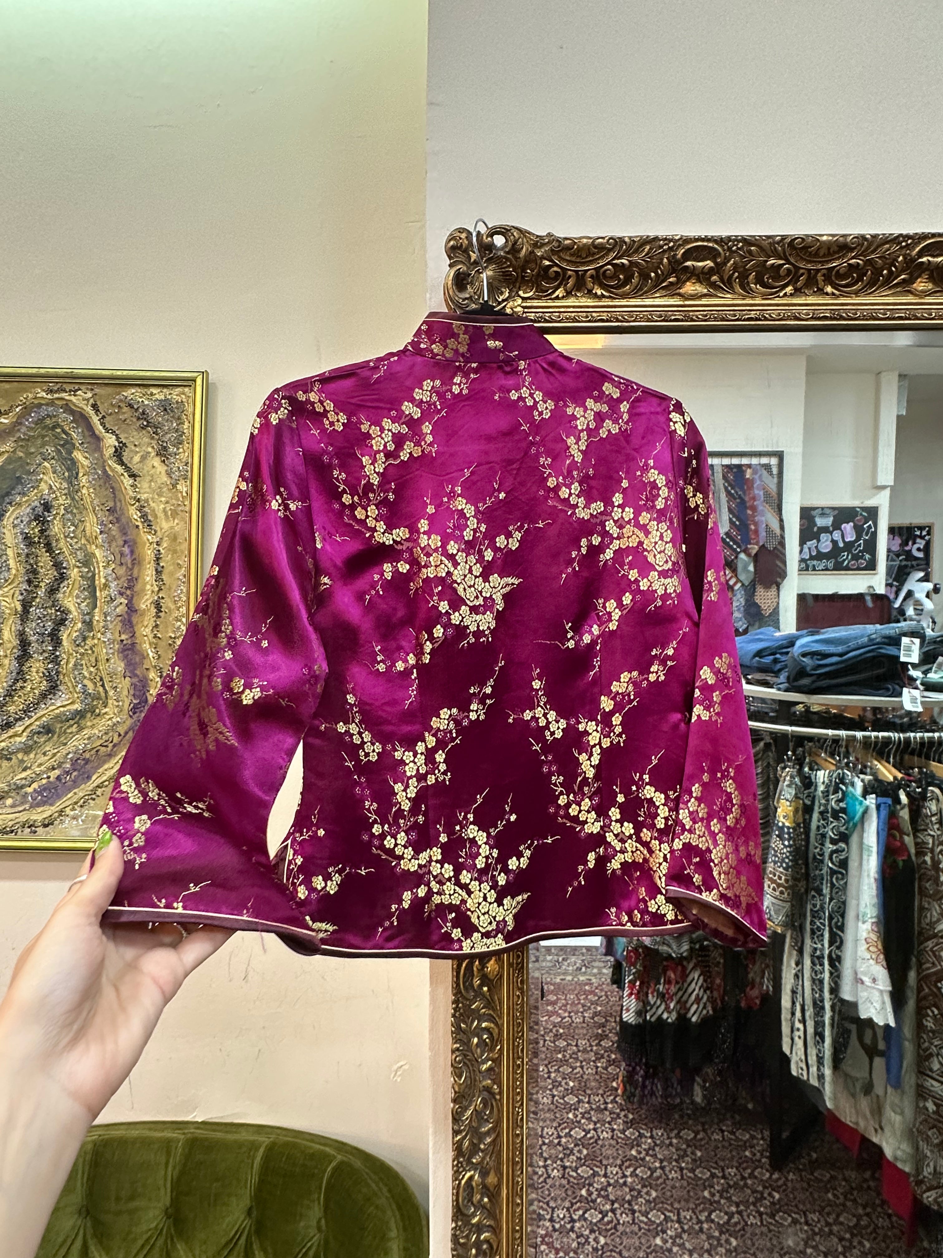 Stunning silk long sleeve purple qipao top
