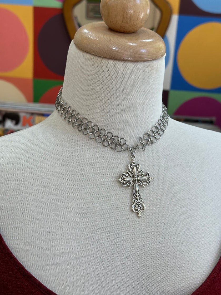 SUGARBLAZE cross chocker
