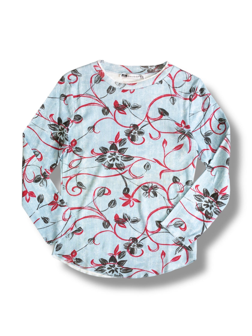 Super cute deadstock Y2k longsleeve top (available in 3 colours)