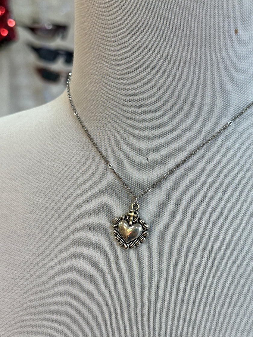SUGARBLAZE heart necklace