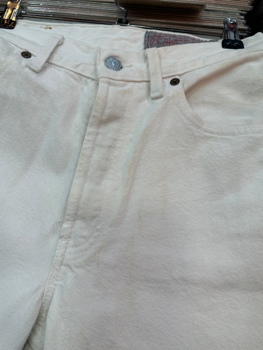 Levi's 901 high waisted white jeans (W29)